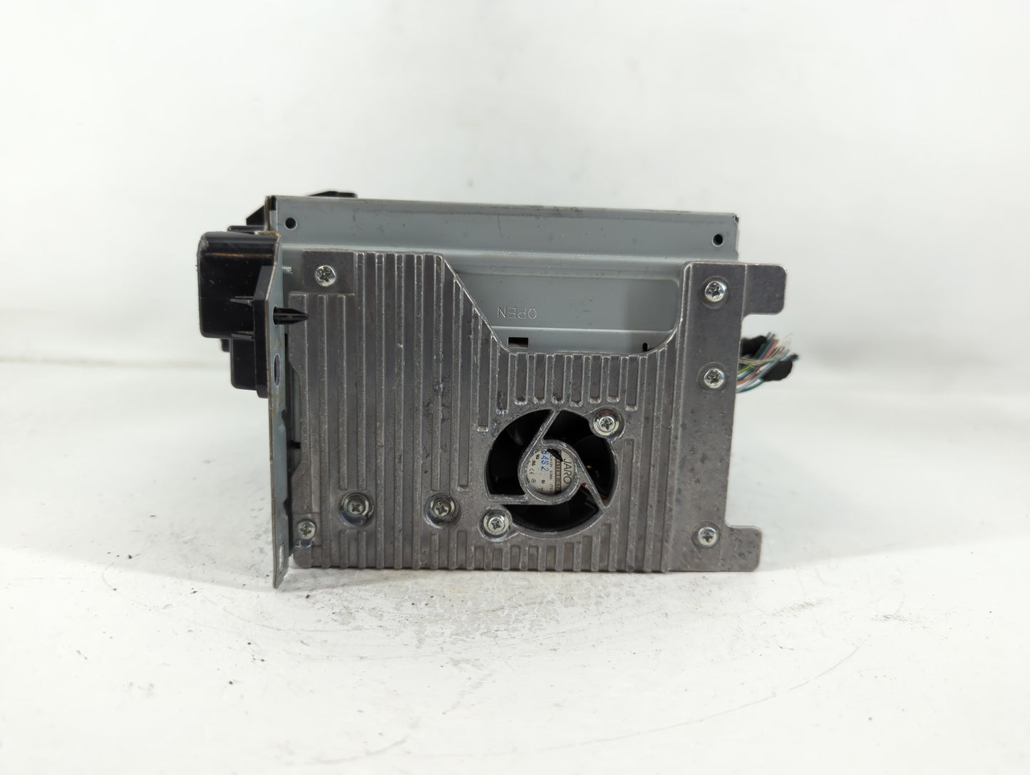 2018-2020 Dodge Journey Radio AM FM Cd Player Receiver Replacement P/N:P68342287AC Fits Fits 2018 2019 2020 OEM Used Auto Parts - Oemusedautoparts1.com