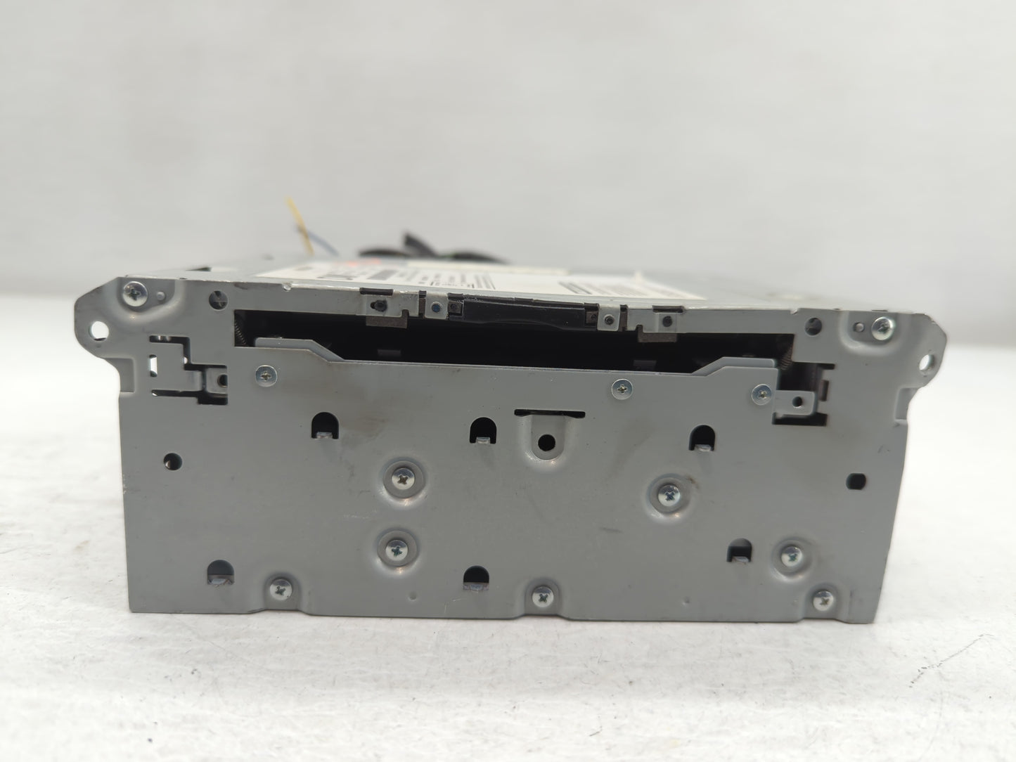 2017-2019 Infiniti Qx30 Radio AM FM Cd Player Receiver Replacement P/N:28330 4HB1C Fits Fits 2015 2016 2017 2018 2019 2020 OEM Used Auto Parts - Oemusedautoparts1.com