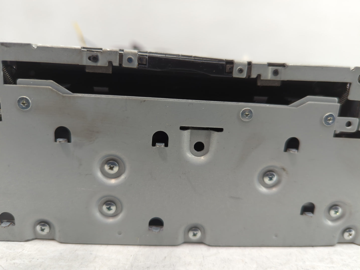 2017-2019 Infiniti Qx30 Radio AM FM Cd Player Receiver Replacement P/N:28330 4HB1C Fits Fits 2015 2016 2017 2018 2019 2020 OEM Used Auto Parts - Oemusedautoparts1.com