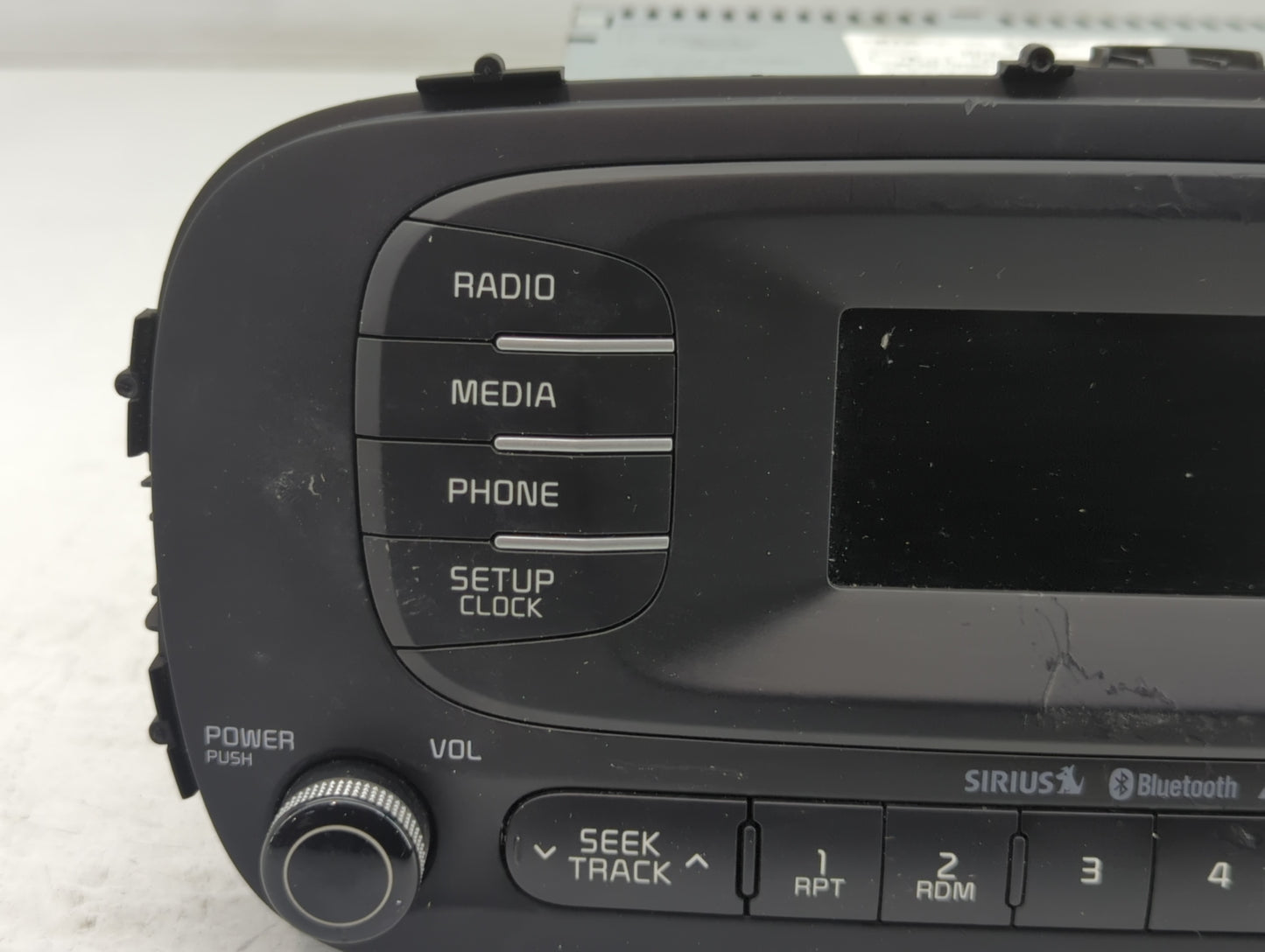 2014-2016 Kia Soul Radio AM FM Cd Player Receiver Replacement P/N:96170-B2090CA Fits Fits 2014 2015 2016 OEM Used Auto Parts - Oemusedautoparts1.com