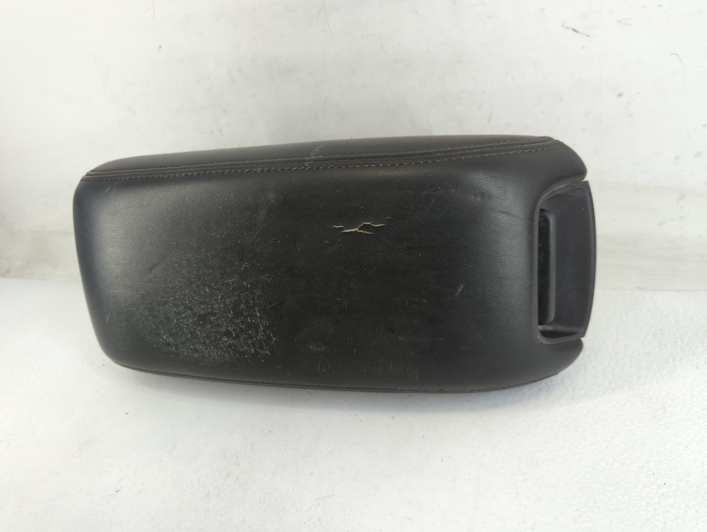 2011 Dodge Journey Center Console Armrest Cover Lid Fits OEM Used Auto Parts - Oemusedautoparts1.com