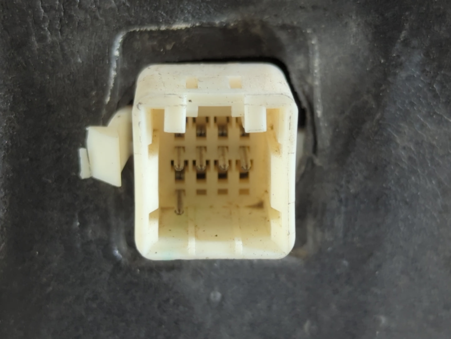 2003-2009 Dodge Ram 2500 Side Mirror Replacement Driver Left View Door Mirror P/N:55077925AC 713483 Fits OEM Used Auto Parts - Oemusedautoparts1.com