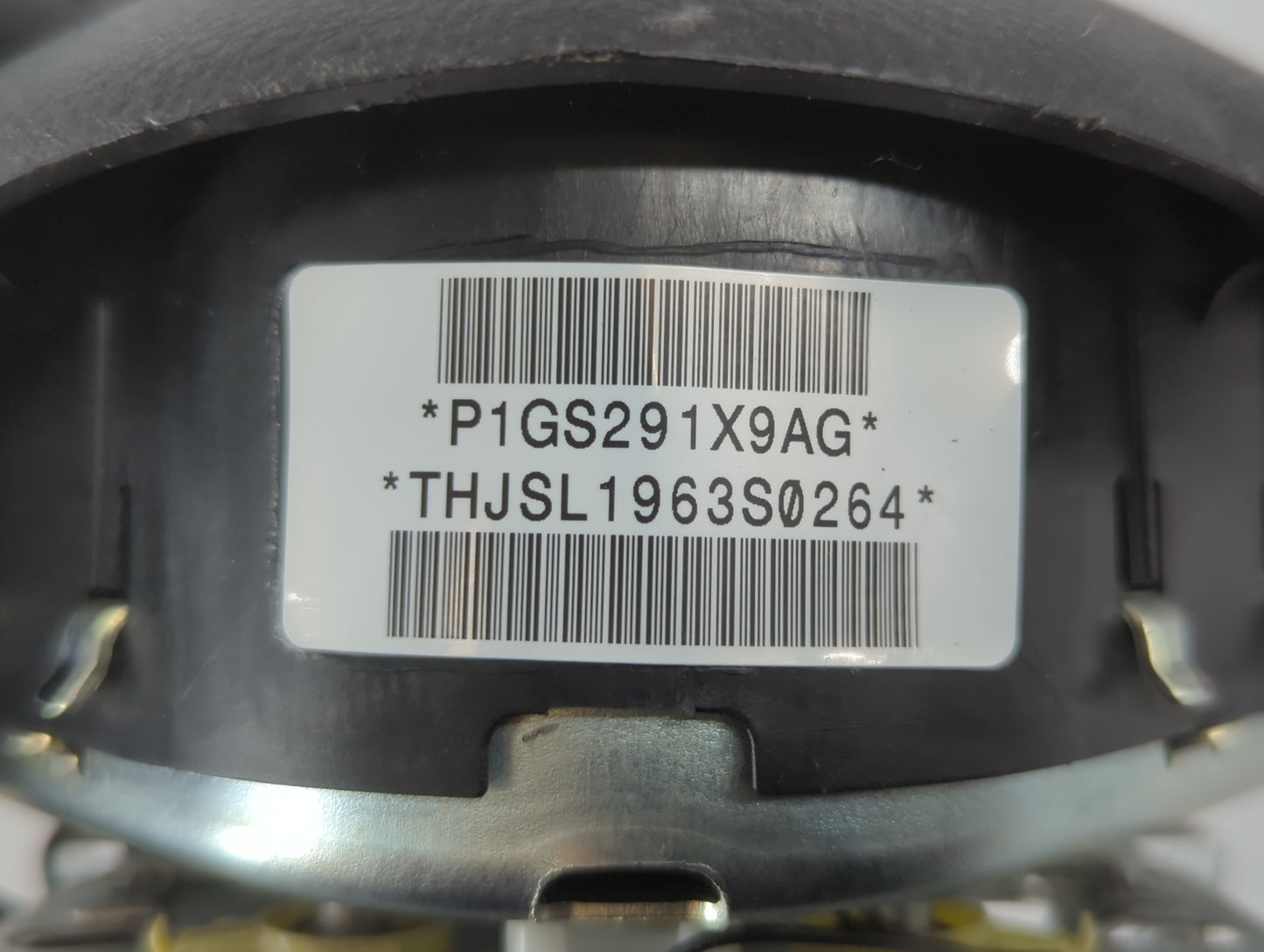 2013 Dodge Durango Air Bag Driver Left Steering Wheel Mounted P/N:P1GS291X9AG Fits OEM Used Auto Parts - Oemusedautoparts1.com