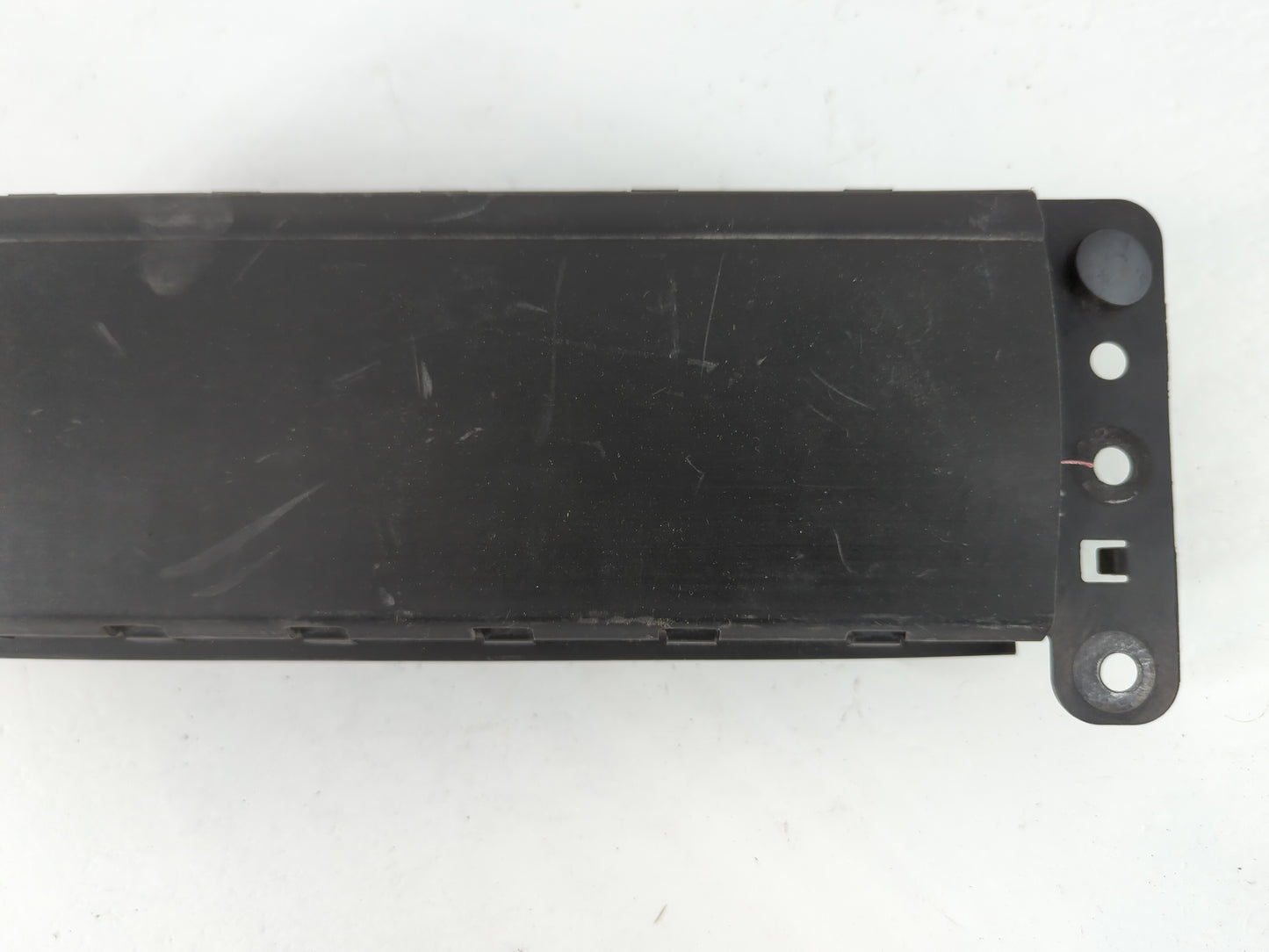 2021 Ford Explorer Air Bag Passenger Right Knee OEM P/N:F9C9E LB5B-S042A00 Fits OEM Used Auto Parts - Oemusedautoparts1.com