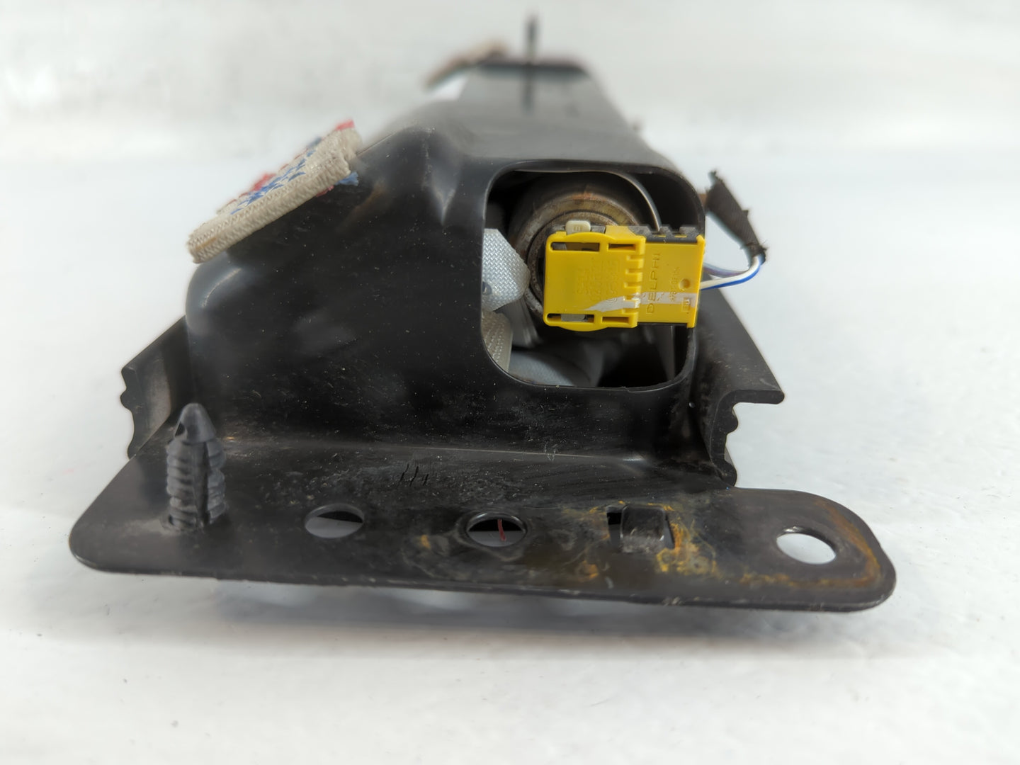 2021 Ford Explorer Air Bag Passenger Right Knee OEM P/N:F9C9E LB5B-S042A00 Fits OEM Used Auto Parts - Oemusedautoparts1.com
