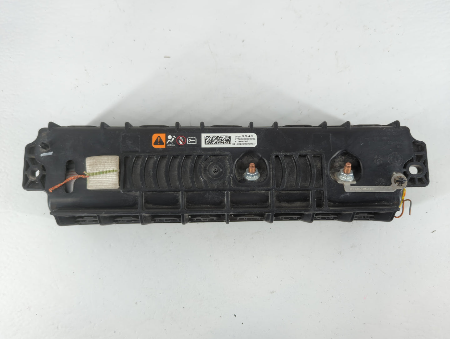 2013-2017 Buick Encore Air Bag Driver Left Knee OEM P/N:95259946 Fits Fits 2013 2014 2015 2016 2017 OEM Used Auto Parts - Oemusedautoparts1.com