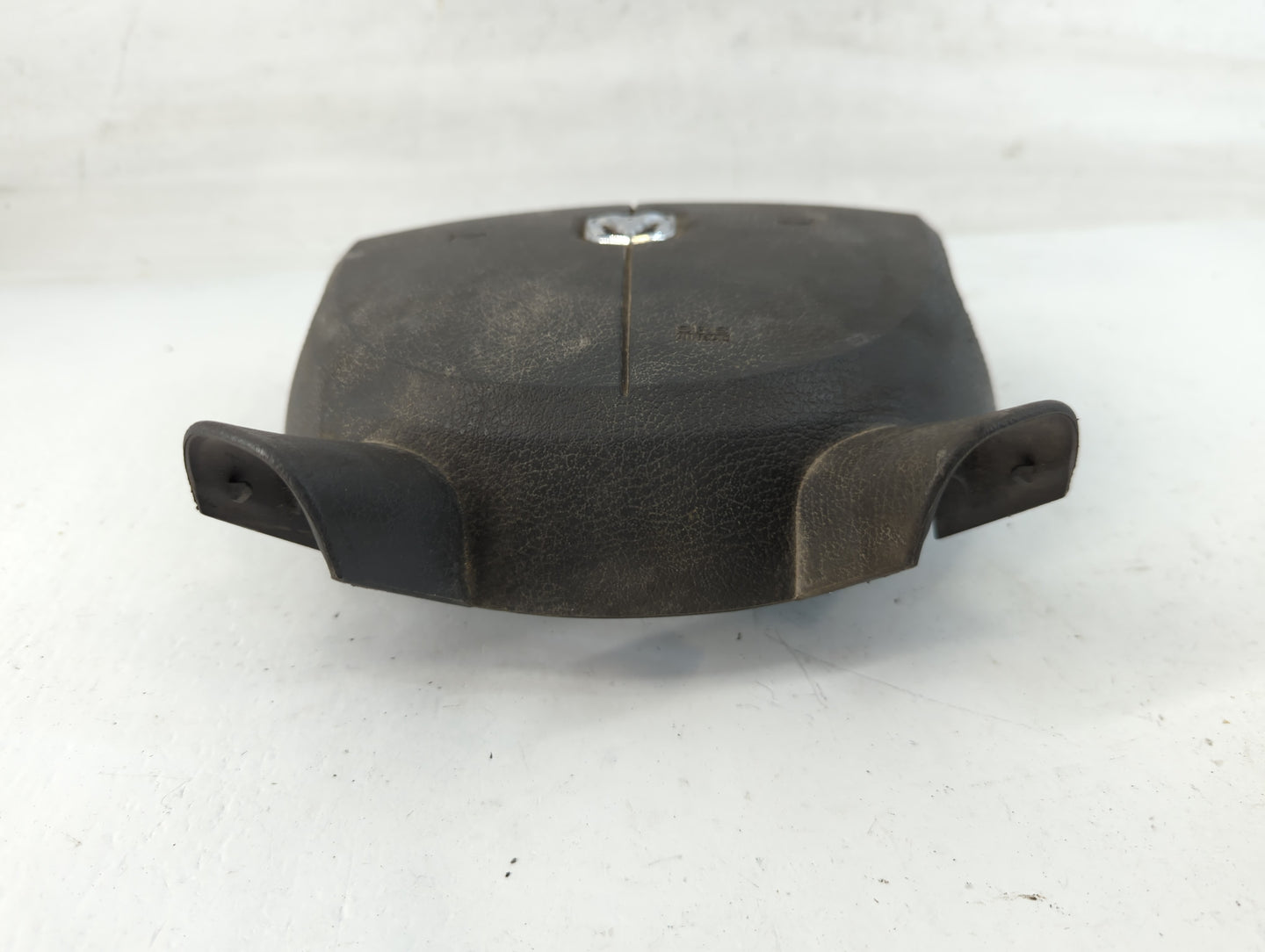 2007-2009 Dodge Durango Air Bag Driver Left Steering Wheel Mounted P/N:PCBXZP811AA Fits Fits 2006 2007 2008 2009 2010 2011 OEM Used Auto Parts - Oemusedautoparts1.com