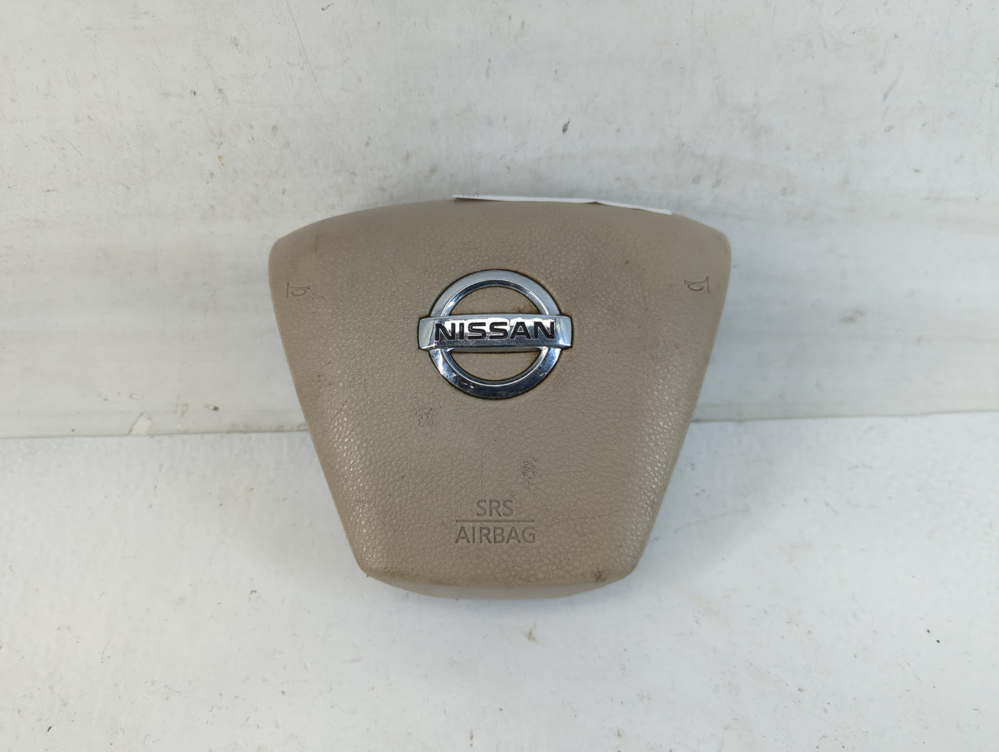 2011-2017 Nissan Quest Air Bag Driver Left Steering Wheel Mounted Fits Fits 2011 2012 2013 2014 2015 2016 2017 OEM Used Auto Parts - Oemusedautoparts1.com