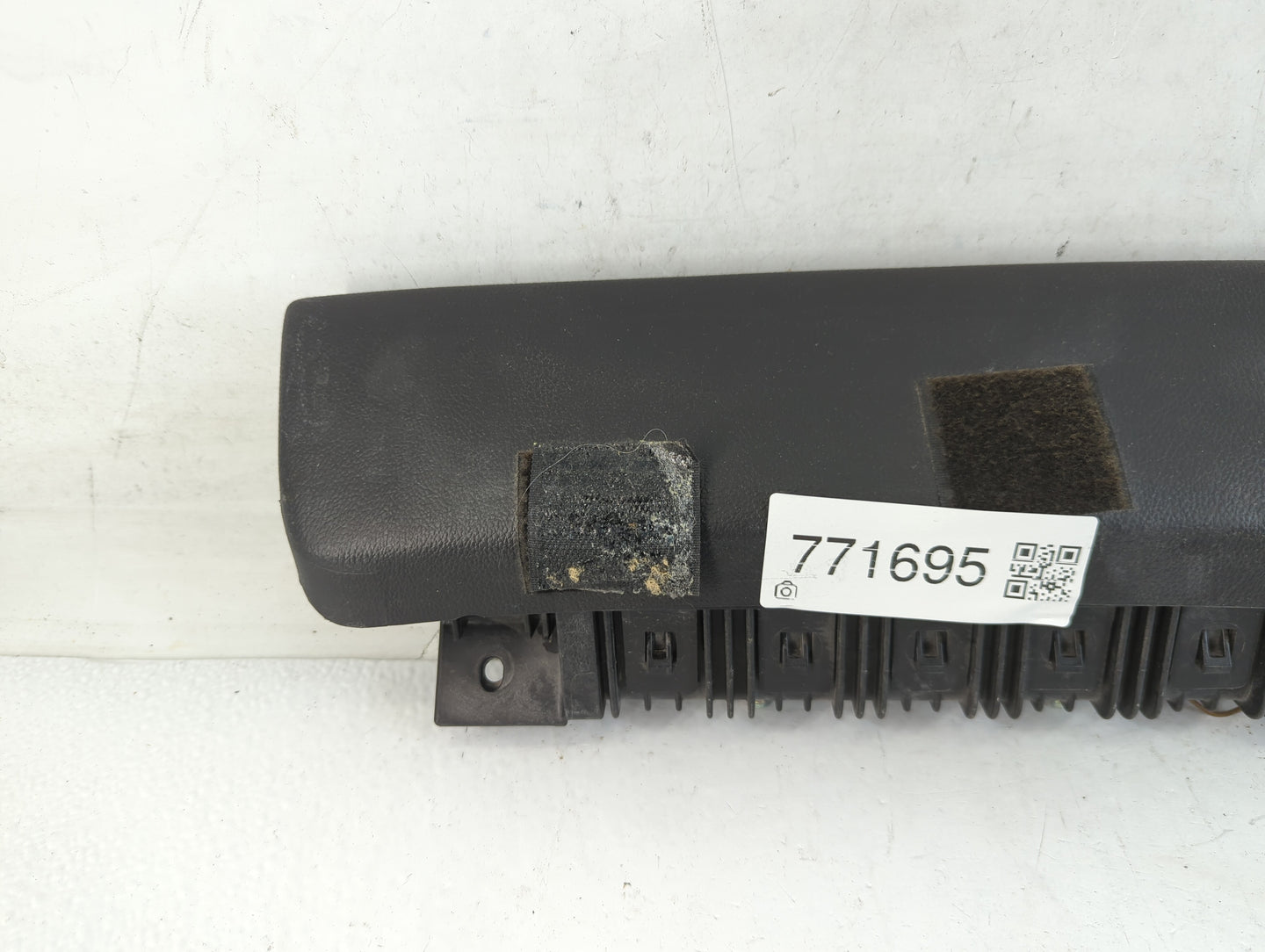 2012-2019 Chevrolet Sonic Air Bag Passenger Right Knee OEM P/N:95934658 Fits Fits 2012 2013 2014 2015 2016 2017 2018 2019 OEM Used Auto Parts - Oemusedautoparts1.com