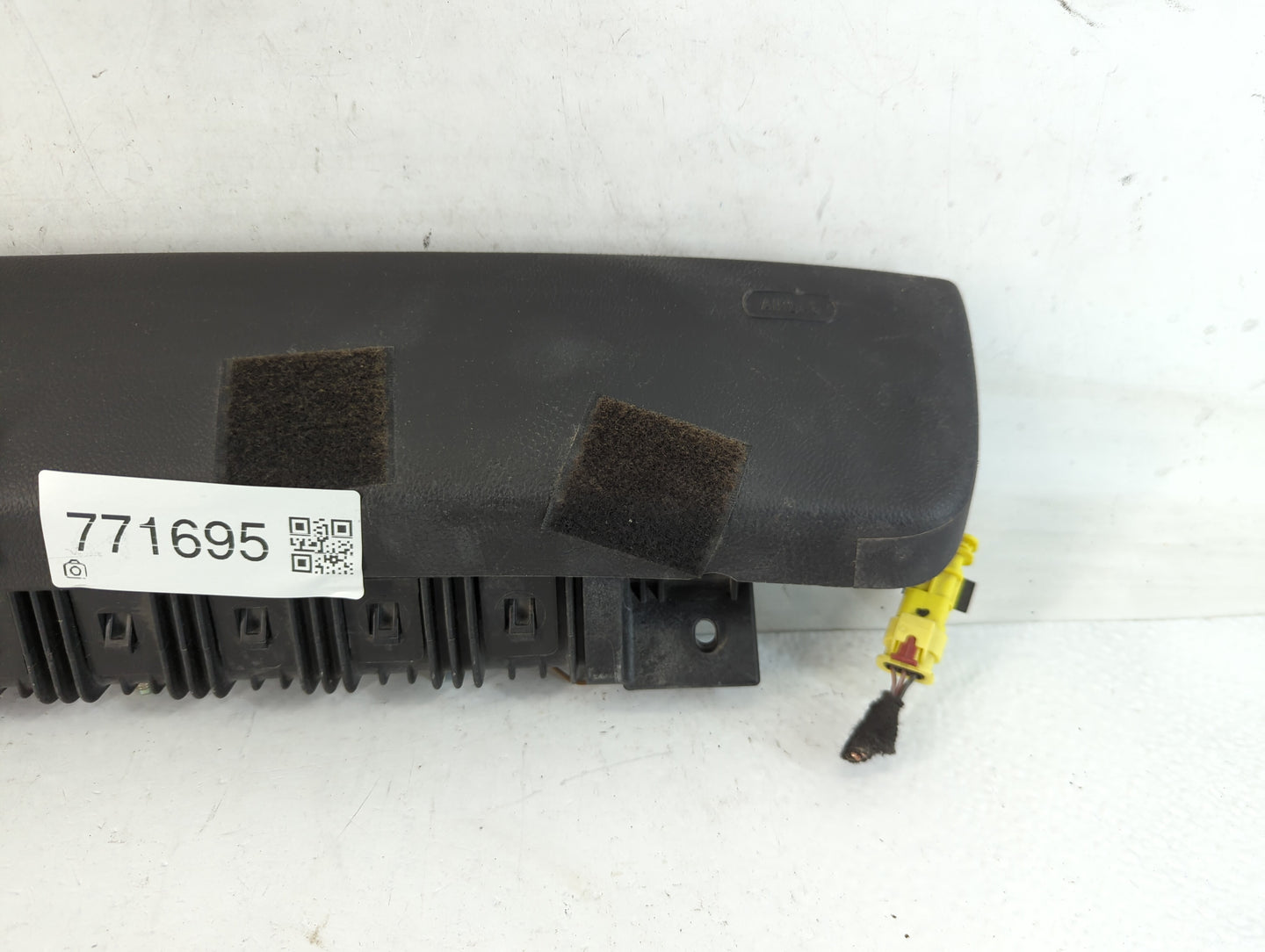2012-2019 Chevrolet Sonic Air Bag Passenger Right Knee OEM P/N:95934658 Fits Fits 2012 2013 2014 2015 2016 2017 2018 2019 OEM Used Auto Parts - Oemusedautoparts1.com
