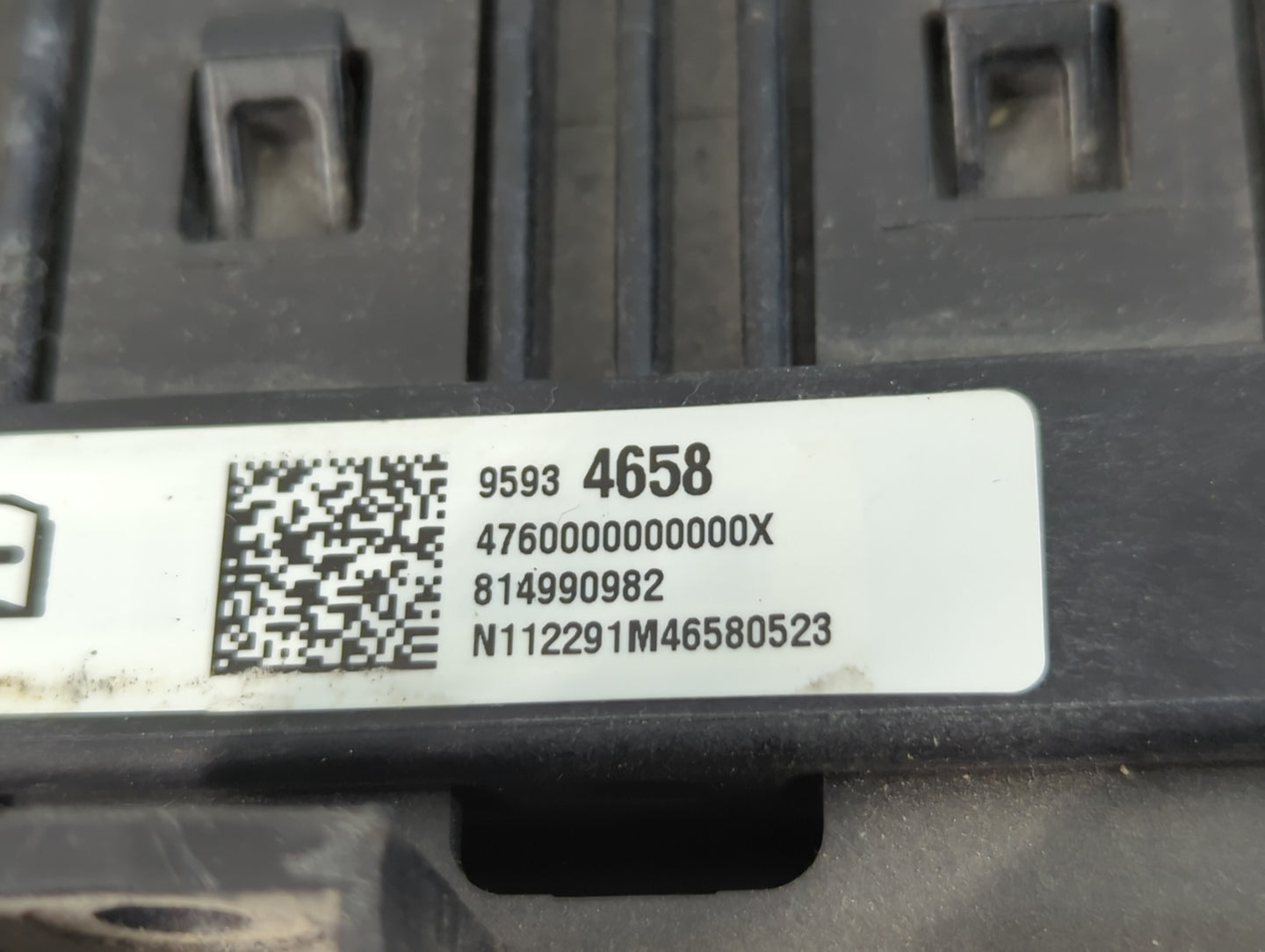 2012-2019 Chevrolet Sonic Air Bag Passenger Right Knee OEM P/N:95934658 Fits Fits 2012 2013 2014 2015 2016 2017 2018 2019 OEM Used Auto Parts - Oemusedautoparts1.com