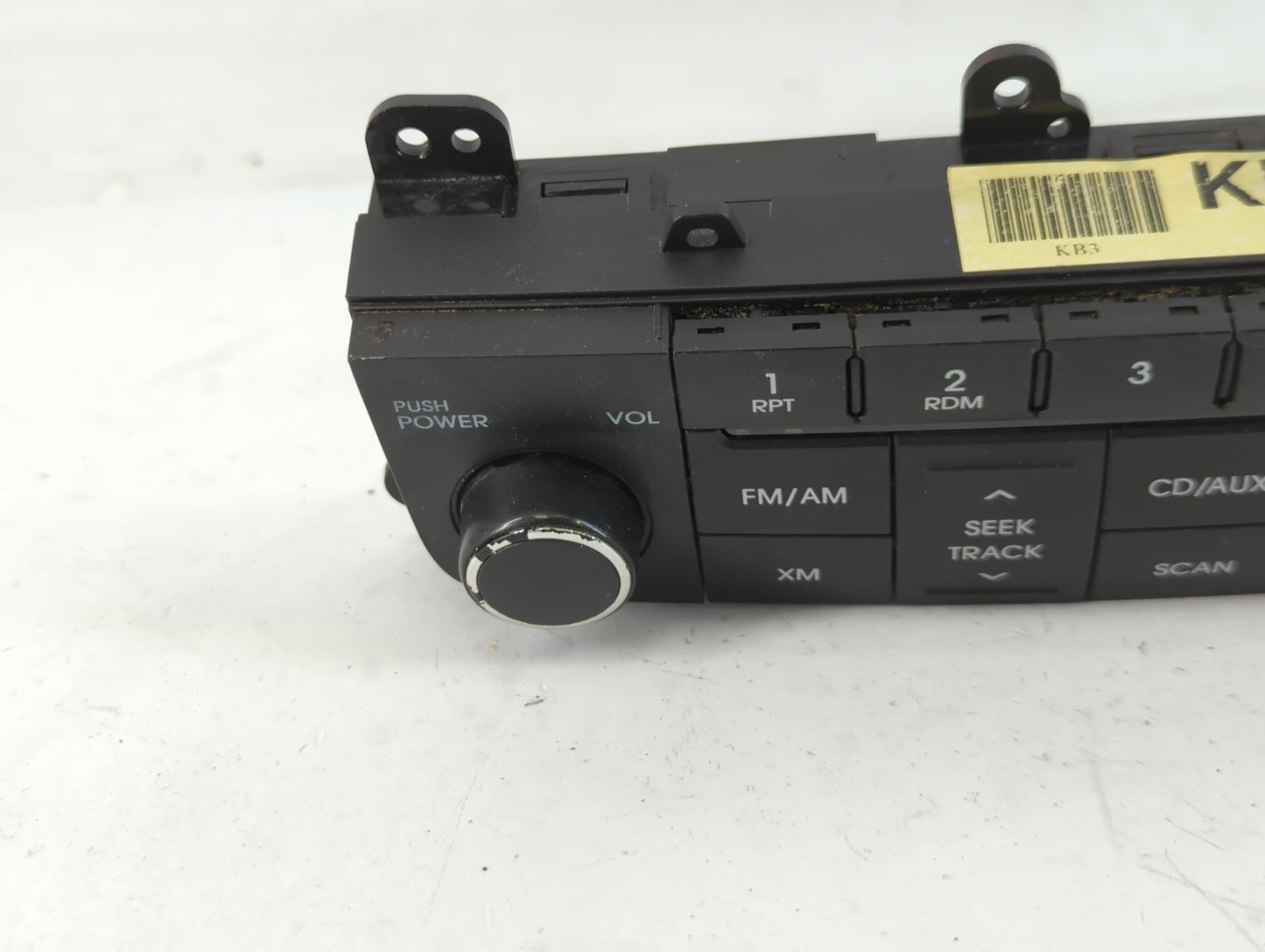 2009-2014 Hyundai Genesis Radio AM FM Cd Player Receiver Replacement P/N:96110-3M100GV7 Fits Fits 2009 2010 2011 2012 2013 2014 OEM Used Auto Parts - Oemusedautoparts1.com