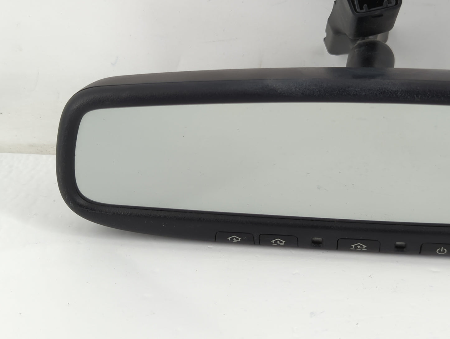 2009-2016 Hyundai Genesis Interior Rear View Mirror Replacement OEM P/N:E11026006 Fits OEM Used Auto Parts - Oemusedautoparts1.com