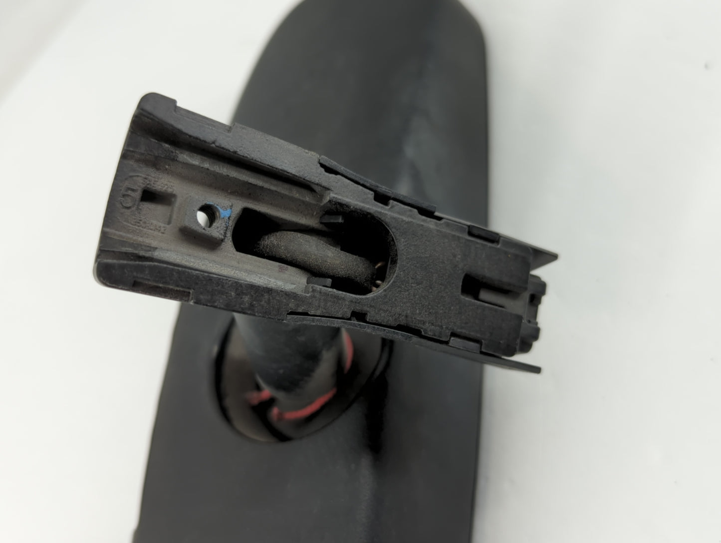 2009-2016 Hyundai Genesis Interior Rear View Mirror Replacement OEM P/N:E11026006 Fits OEM Used Auto Parts - Oemusedautoparts1.com