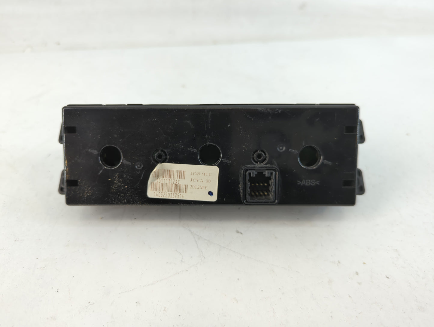 2011 Dodge Caravan Climate Control Module Temperature AC/Heater Replacement P/N:P55111312AC Fits OEM Used Auto Parts - Oemusedautoparts1.com