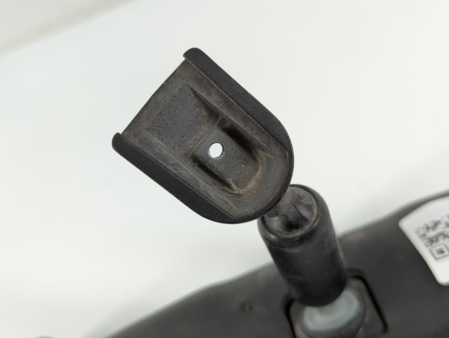 2004-2015 Toyota Rav4 Interior Rear View Mirror Replacement OEM P/N:E8011083 Fits OEM Used Auto Parts - Oemusedautoparts1.com