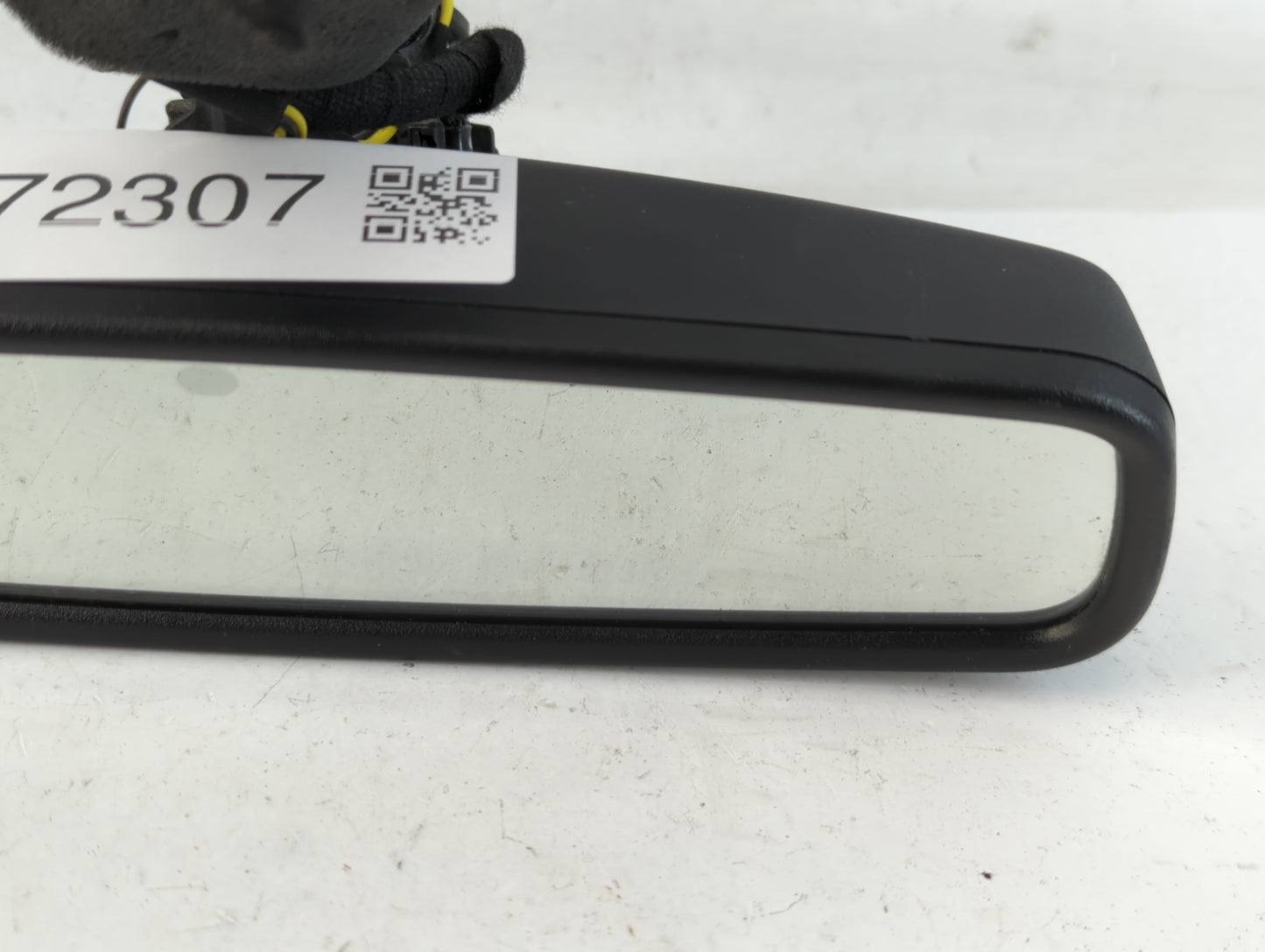 2000-2019 Ford Taurus Interior Rear View Mirror Replacement OEM P/N:071613 905 3985 Fits OEM Used Auto Parts - Oemusedautoparts1.com