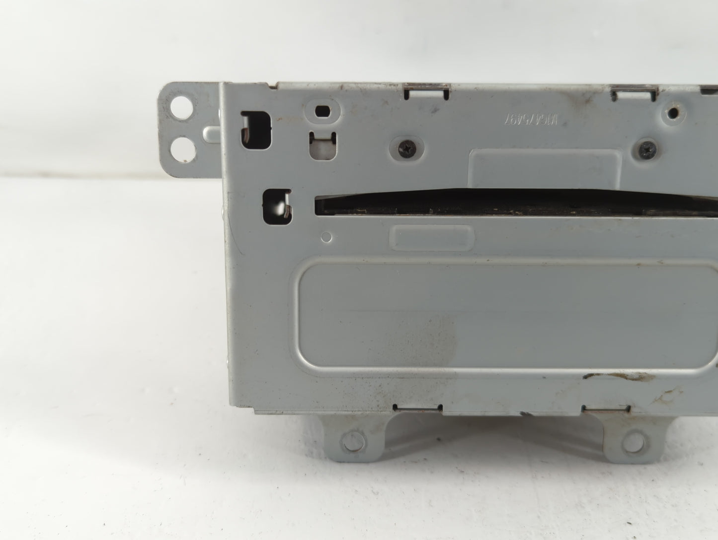 2011-2012 Chevrolet Equinox Radio AM FM Cd Player Receiver Replacement P/N:20983516 Fits Fits 2010 2011 2012 OEM Used Auto Parts - Oemusedautoparts1.com