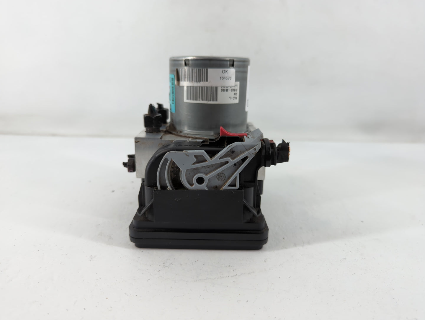 2015-2017 Hyundai Sonata ABS Pump Control Module Replacement P/N:C2589-20500 Fits Fits 2015 2016 2017 OEM Used Auto Parts - Oemusedautoparts1.com