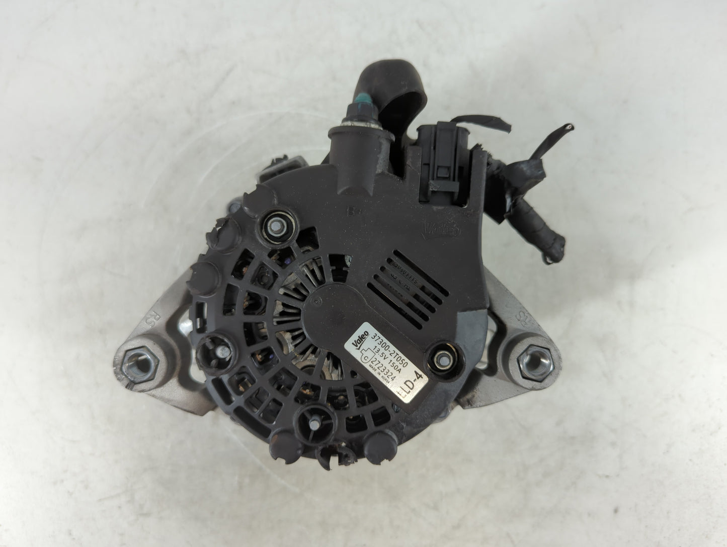 2022 Kia Stinger Alternator Replacement Generator Charging Assembly Engine OEM P/N:37300-2T050 Fits OEM Used Auto Parts - Oemusedautoparts1.com