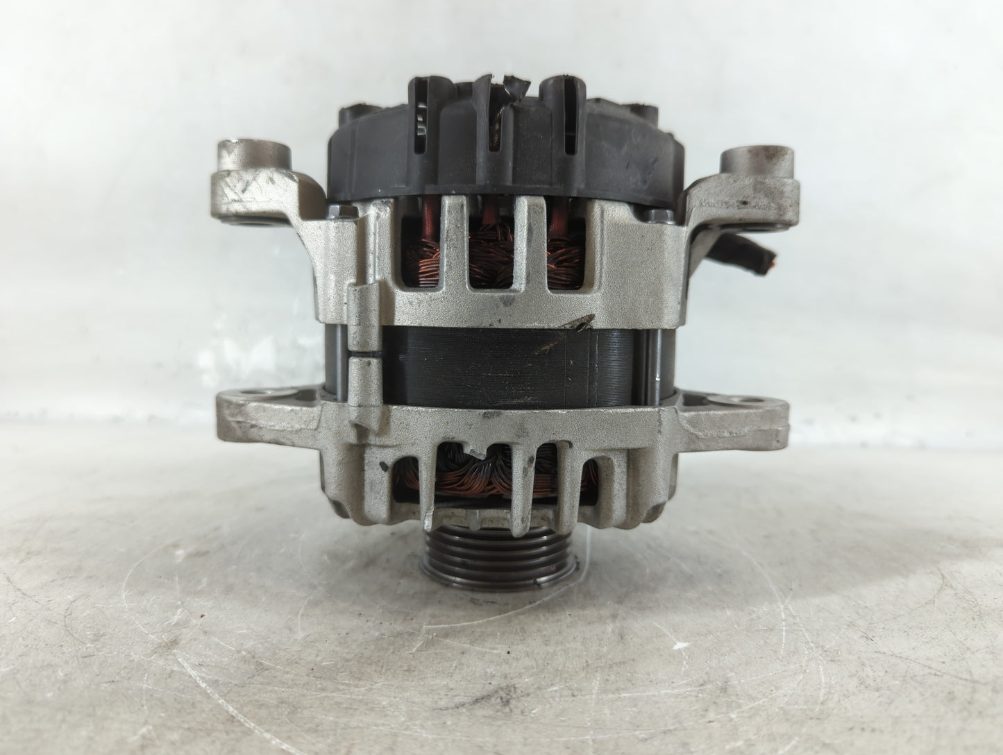 2022 Kia Stinger Alternator Replacement Generator Charging Assembly Engine OEM P/N:37300-2T050 Fits OEM Used Auto Parts - Oemusedautoparts1.com