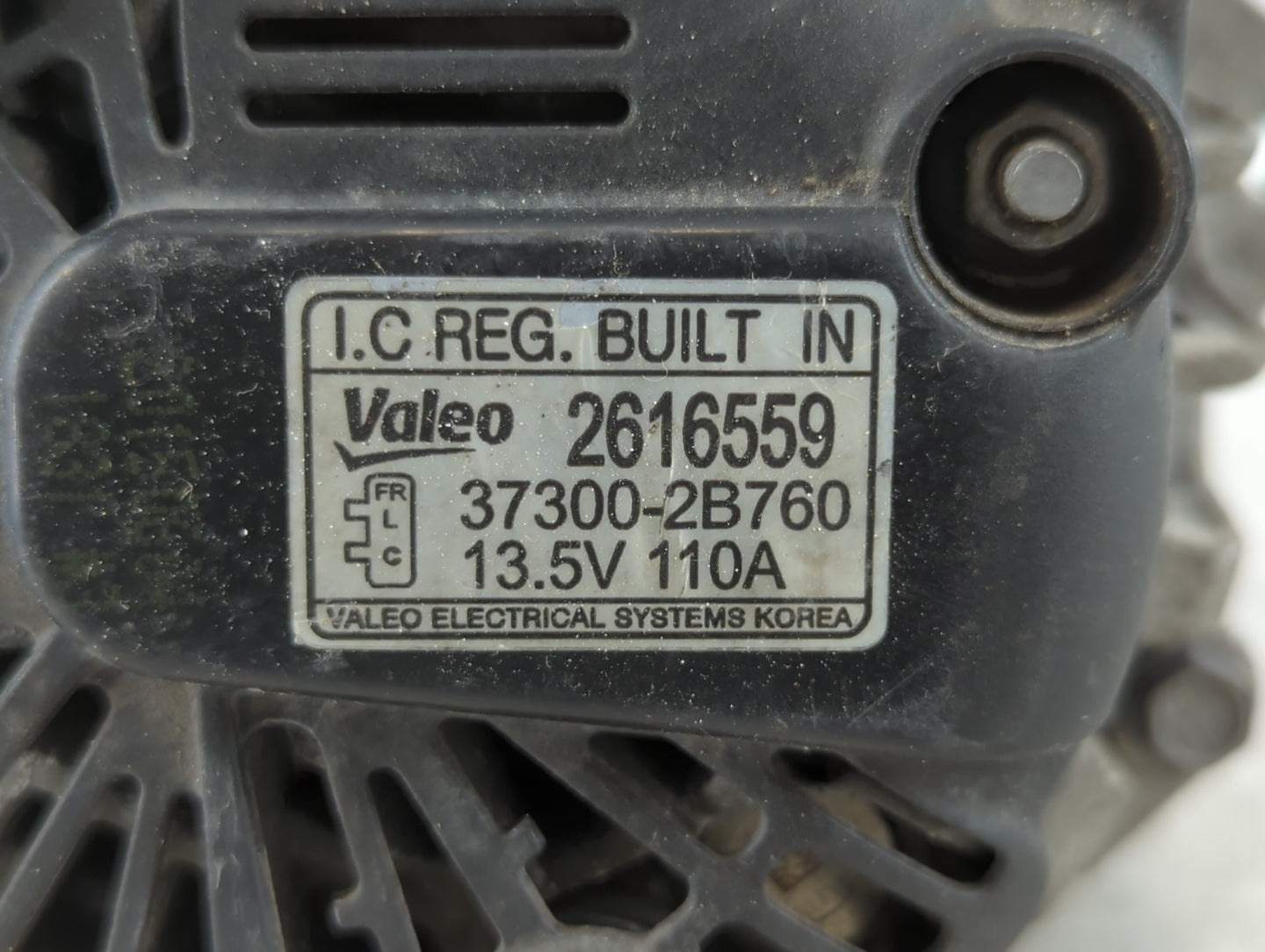 2016-2017 Kia Rio Alternator Replacement Generator Charging Assembly Engine OEM P/N:37300-2B760 2616559 Fits Fits 2016 2017 OEM Used Auto Parts - Oemusedautoparts1.com
