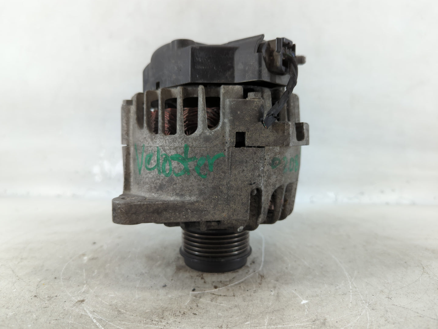 2016-2017 Kia Rio Alternator Replacement Generator Charging Assembly Engine OEM P/N:37300-2B760 2616559 Fits Fits 2016 2017 OEM Used Auto Parts - Oemusedautoparts1.com