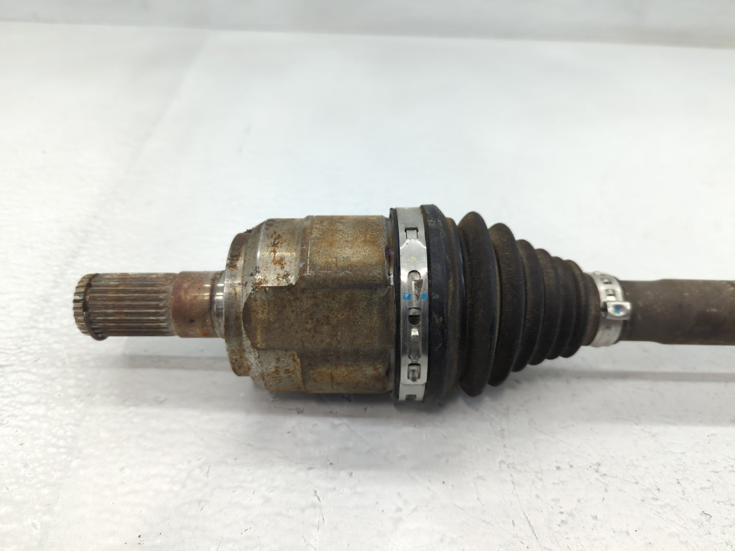 2018-2021 Hyundai Kona Axle Shaft Front Driver Cv C/v - Oemusedautoparts1.com