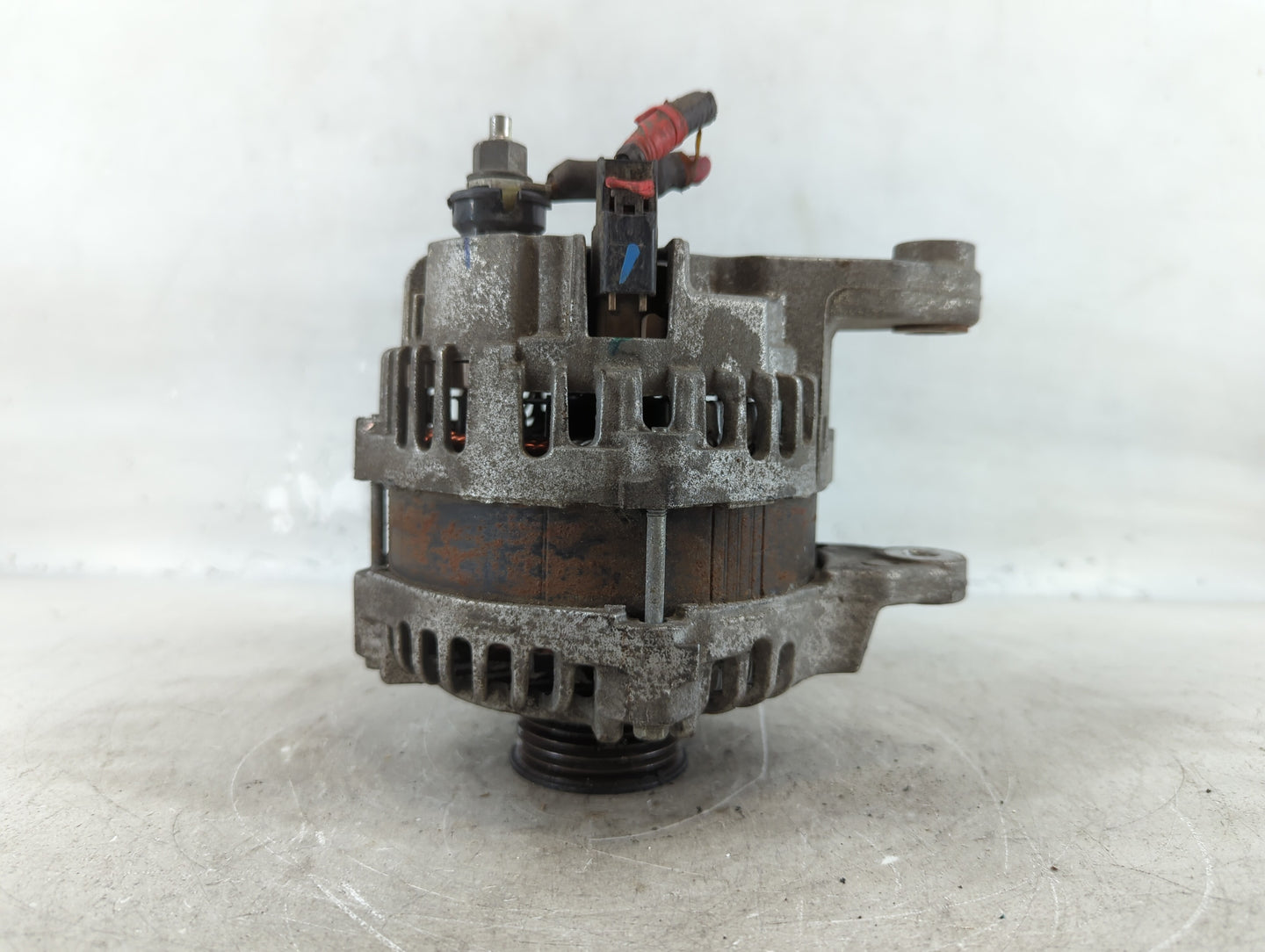 2018 Dodge Ram 1500 Alternator Replacement Generator Charging Assembly Engine OEM P/N:56029764AA Fits OEM Used Auto Parts - Oemusedautoparts1.com