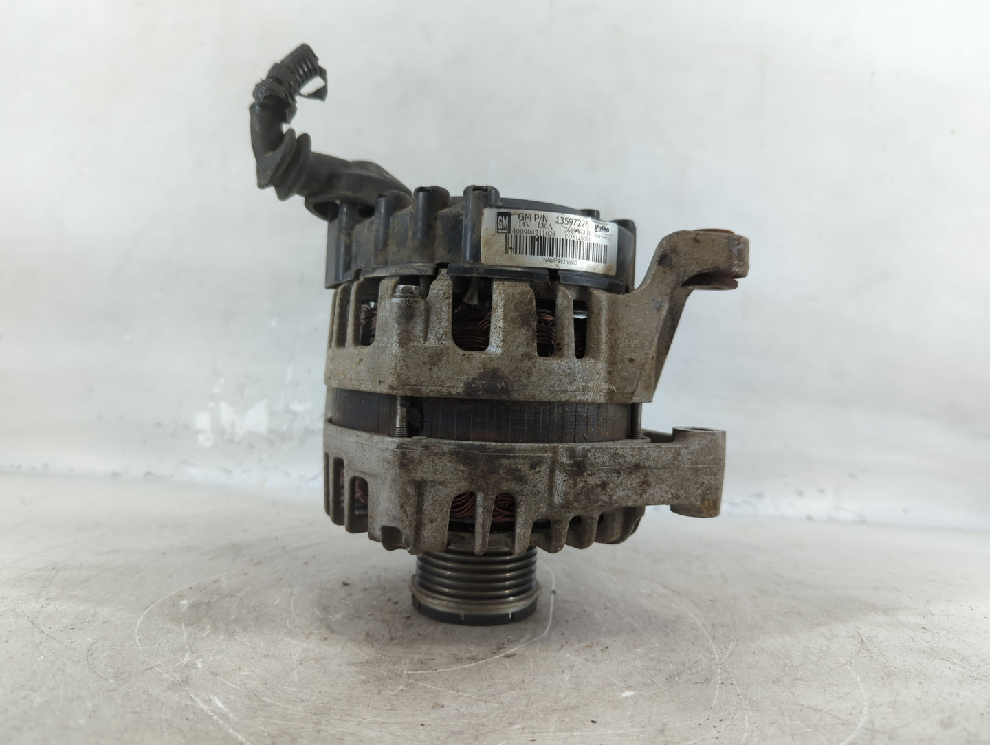 2013-2021 Chevrolet Trax Alternator Replacement Generator Charging Assembly Engine OEM P/N:13597226 Fits OEM Used Auto Parts - Oemusedautoparts1.com