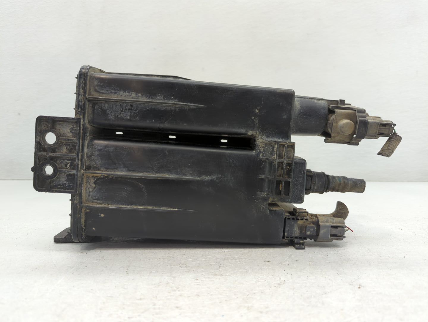 2014 Infiniti Qx60 Fuel Vapor Charcoal Canister - Oemusedautoparts1.com