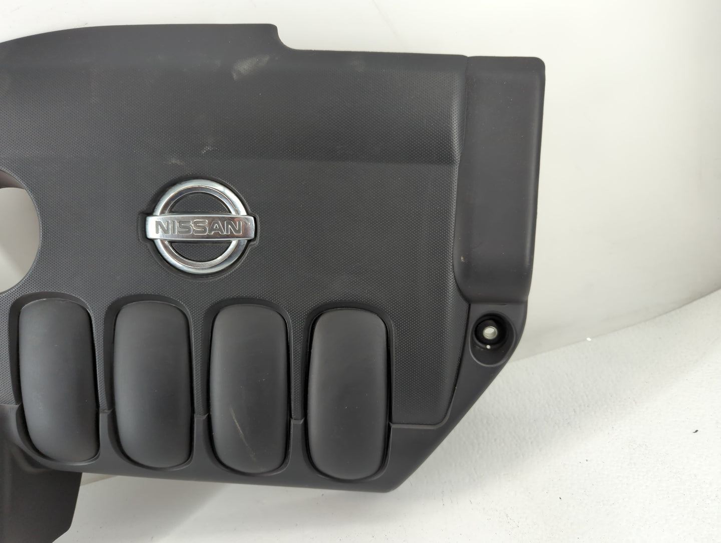 2010 Nissan Altima Engine Cover - Oemusedautoparts1.com