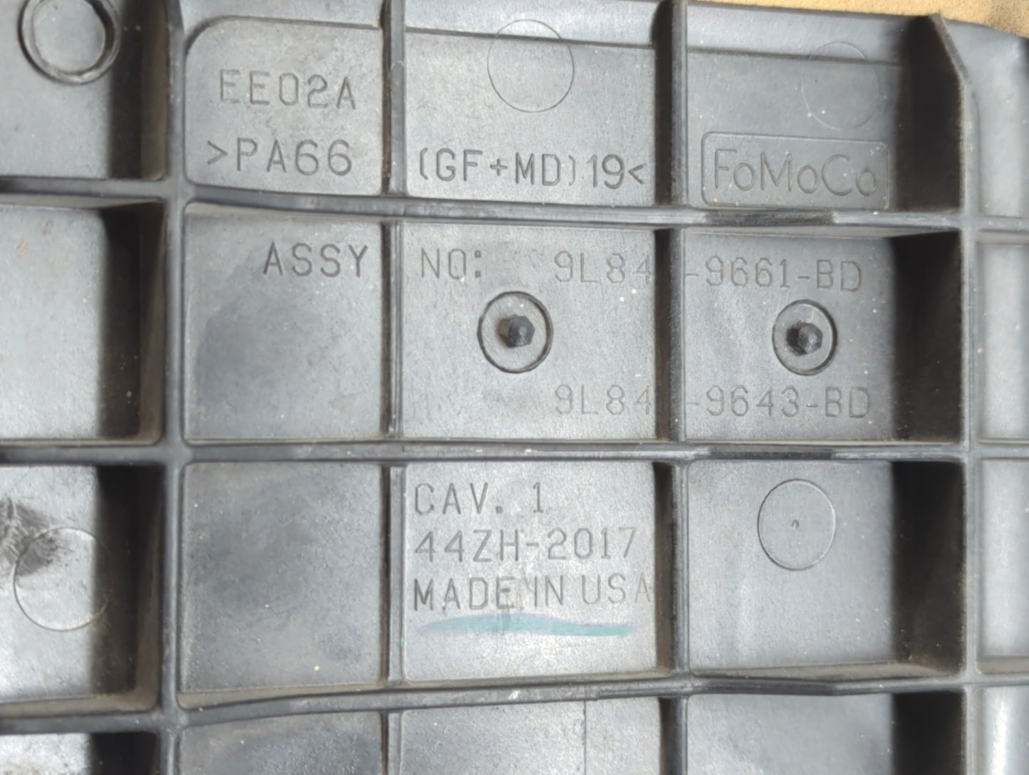 2008 Toyota Solara Engine Cover - Oemusedautoparts1.com