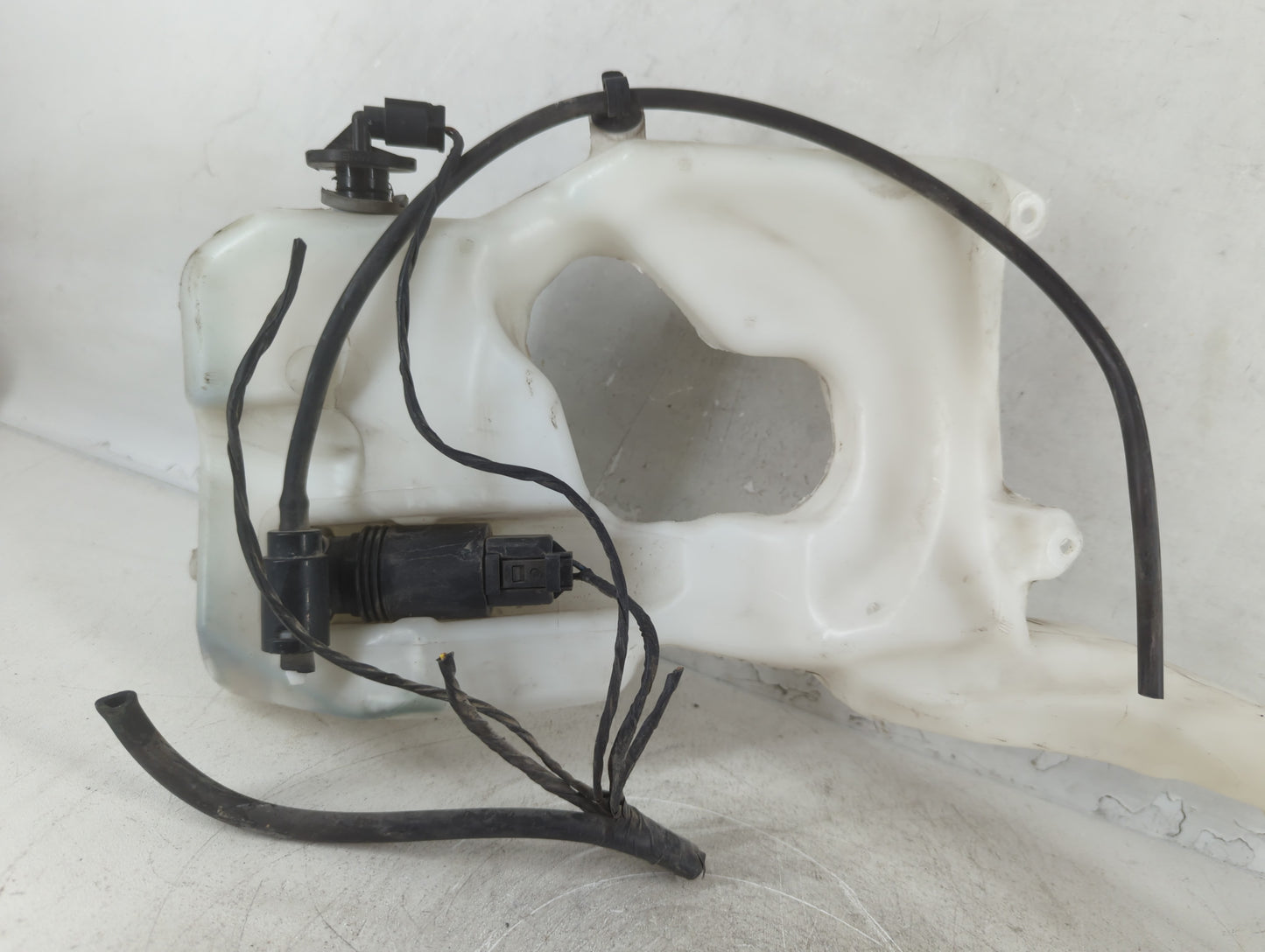 2008-2014 Mini Cooper Windshield Washer Fluid Reservoir Bottle Oem - Oemusedautoparts1.com