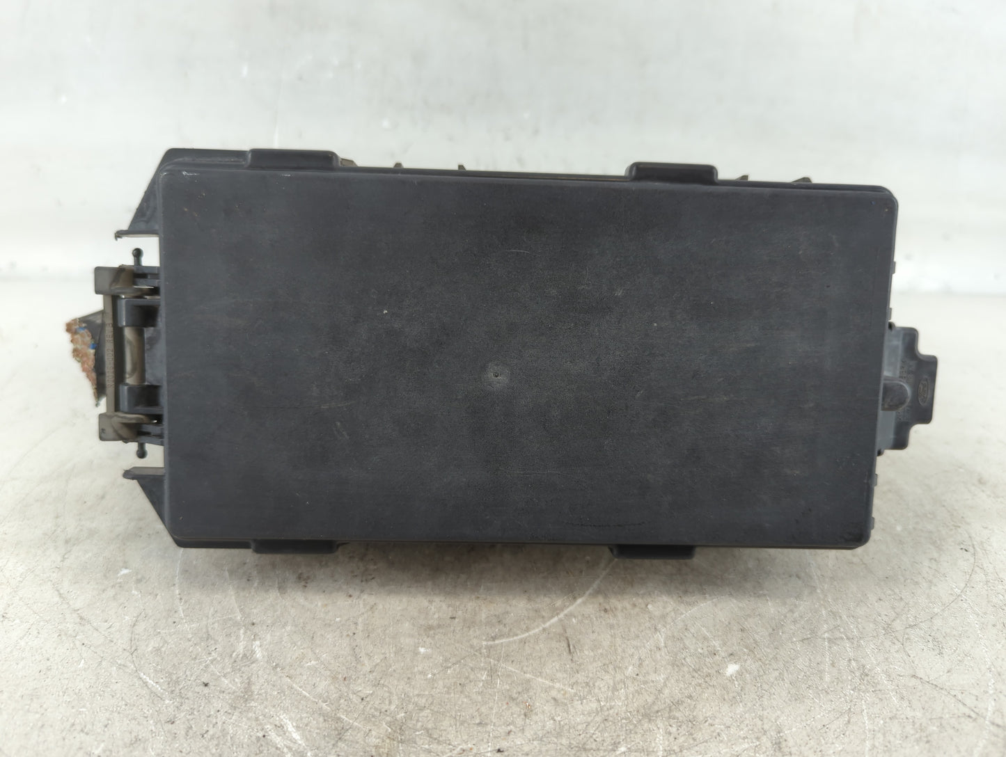 2012-2015 Nissan Rogue Fusebox Fuse Box Panel Relay Module P/N:4L3T-14A003-AA Fits Fits 2012 2013 2014 2015 OEM Used Auto Parts - Oemusedautoparts1.com