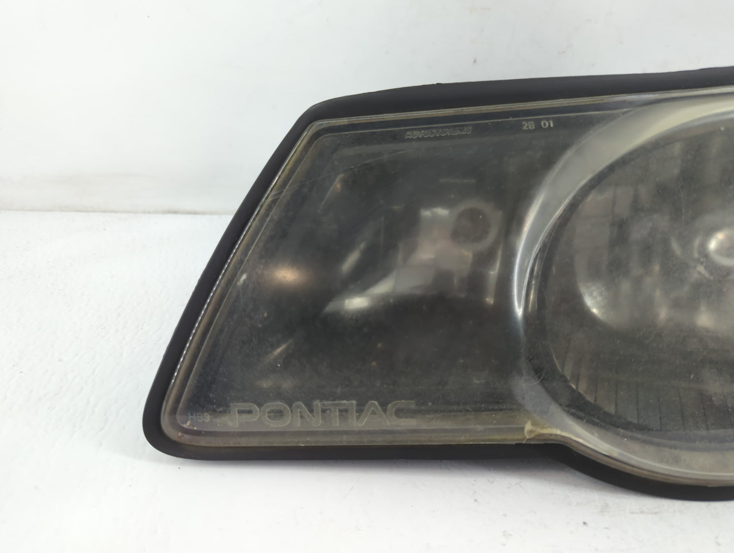 2001-2005 Pontiac Aztek Passenger Right Oem Head Light Headlight Lamp - Oemusedautoparts1.com