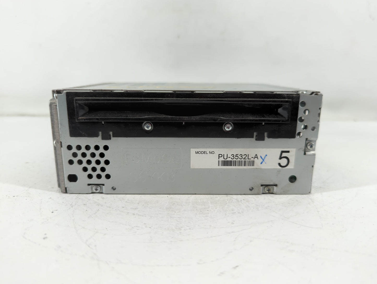 2013 Ford Explorer Radio AM FM Cd Player Receiver Replacement P/N:DB5T-19C107-BC Fits OEM Used Auto Parts - Oemusedautoparts1.com
