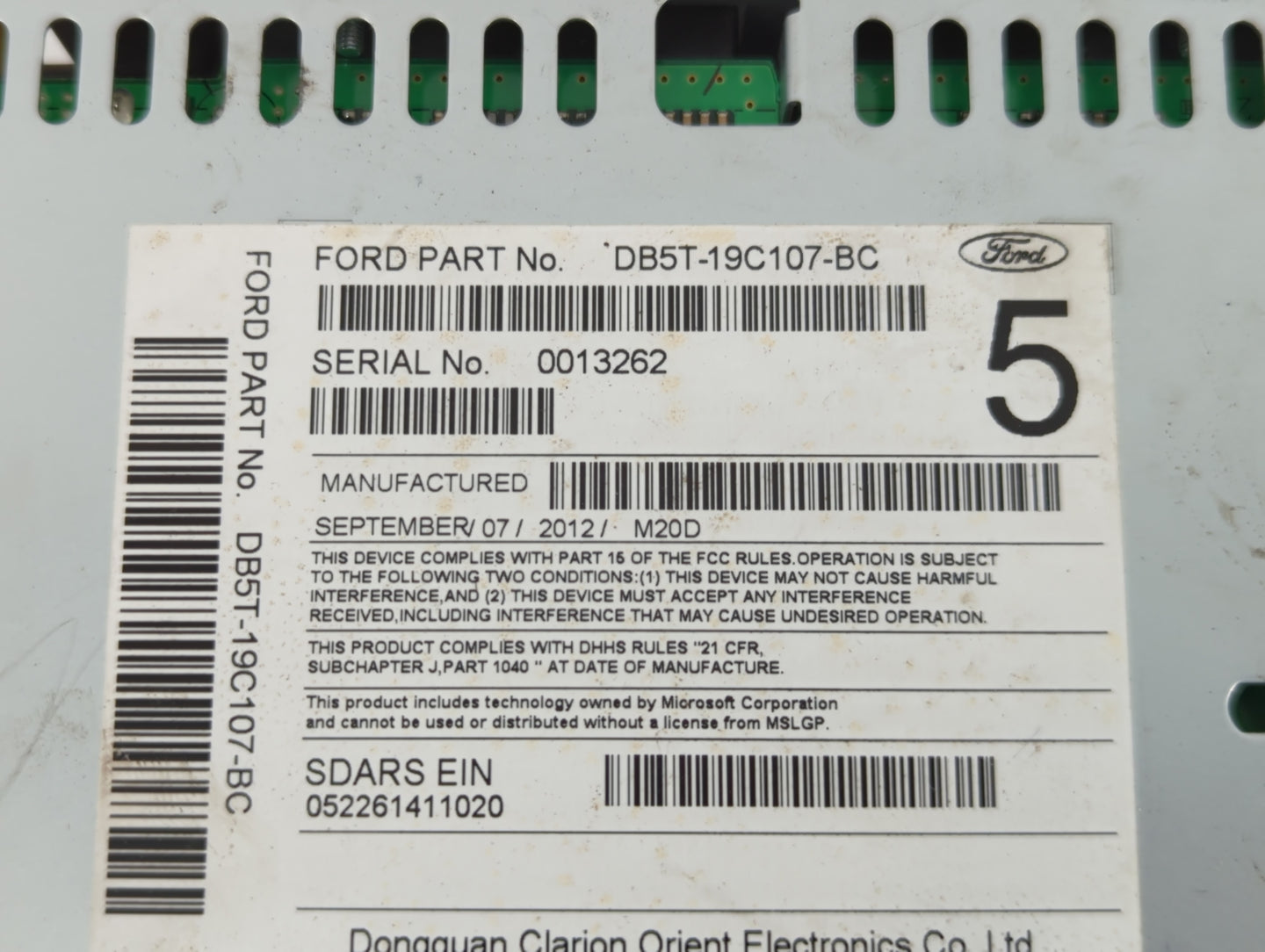 2013 Ford Explorer Radio AM FM Cd Player Receiver Replacement P/N:DB5T-19C107-BC Fits OEM Used Auto Parts - Oemusedautoparts1.com