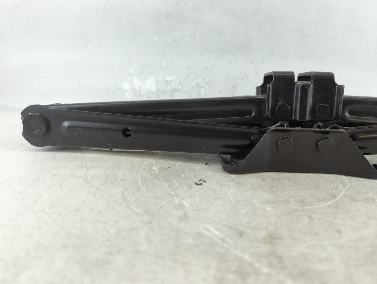 2013 Lincoln Mkx Spare Scissor Car Jack - Oemusedautoparts1.com