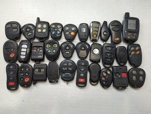 Lot of 30 Aftermarket Keyless Entry Remote Fob MIXED FCC IDS MIXED PART