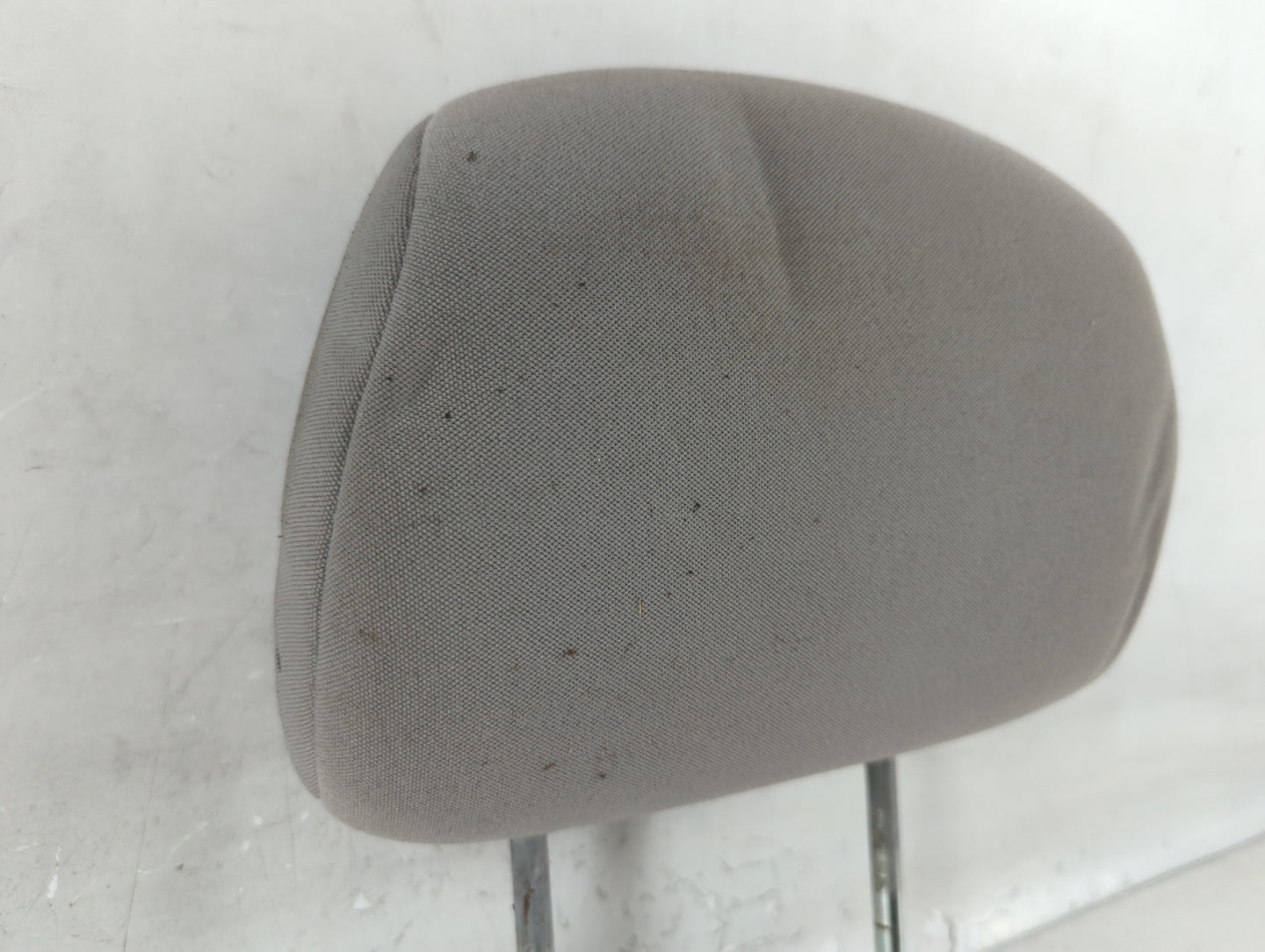 2005 Chevrolet Cobalt Headrest Head Rest Rear Seat Fits OEM Used Auto Parts - Oemusedautoparts1.com