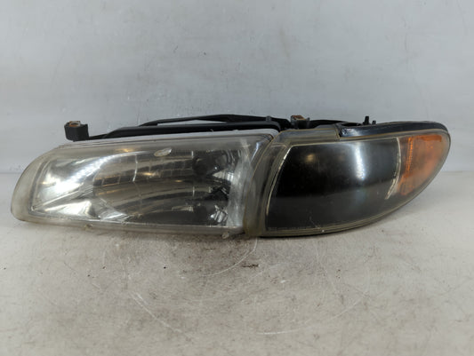 1997 Pontiac Grand Prix Passenger Right Oem Head Light Headlight Lamp - Oemusedautoparts1.com