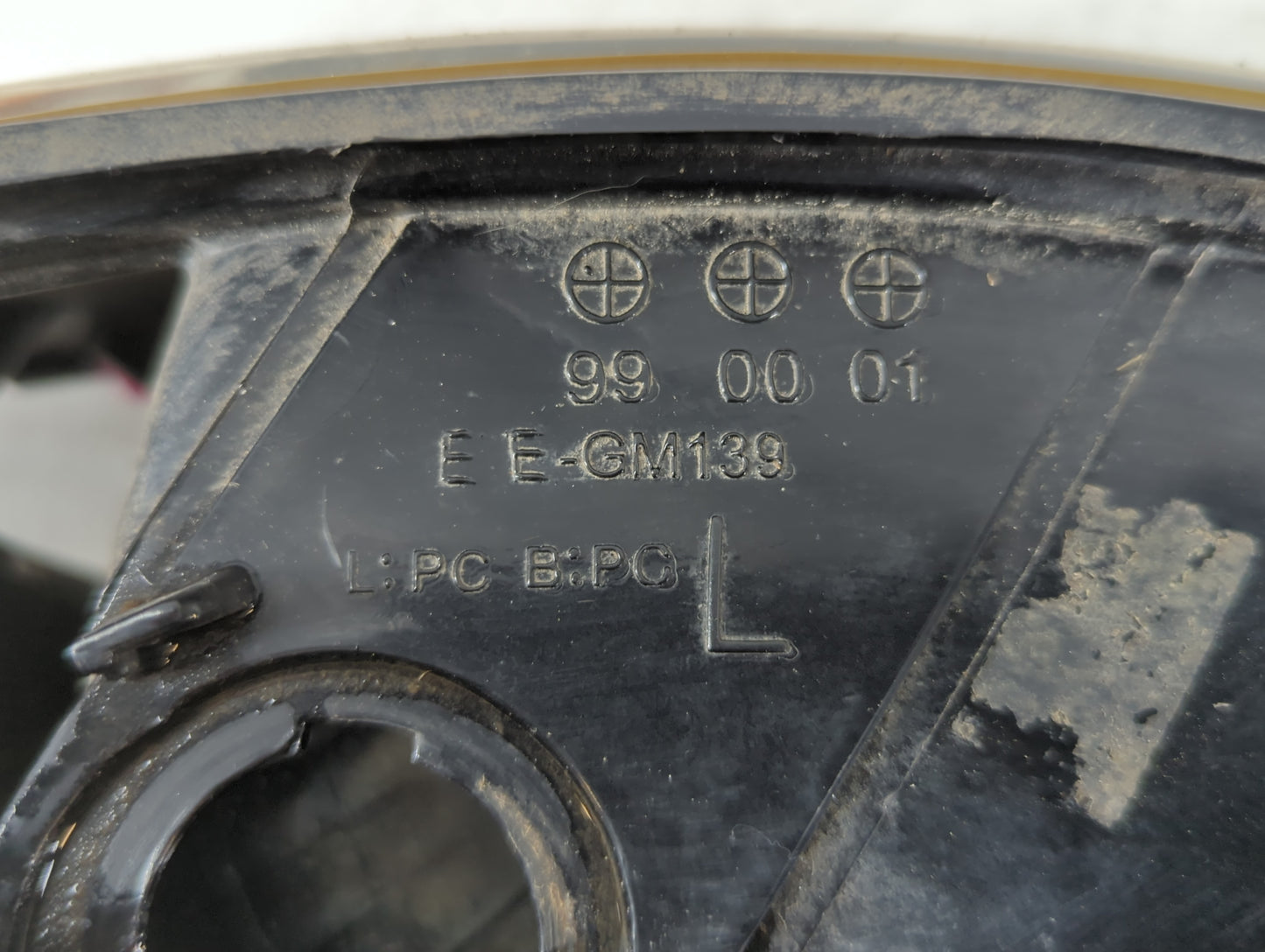 1997 Pontiac Grand Prix Passenger Right Oem Head Light Headlight Lamp - Oemusedautoparts1.com