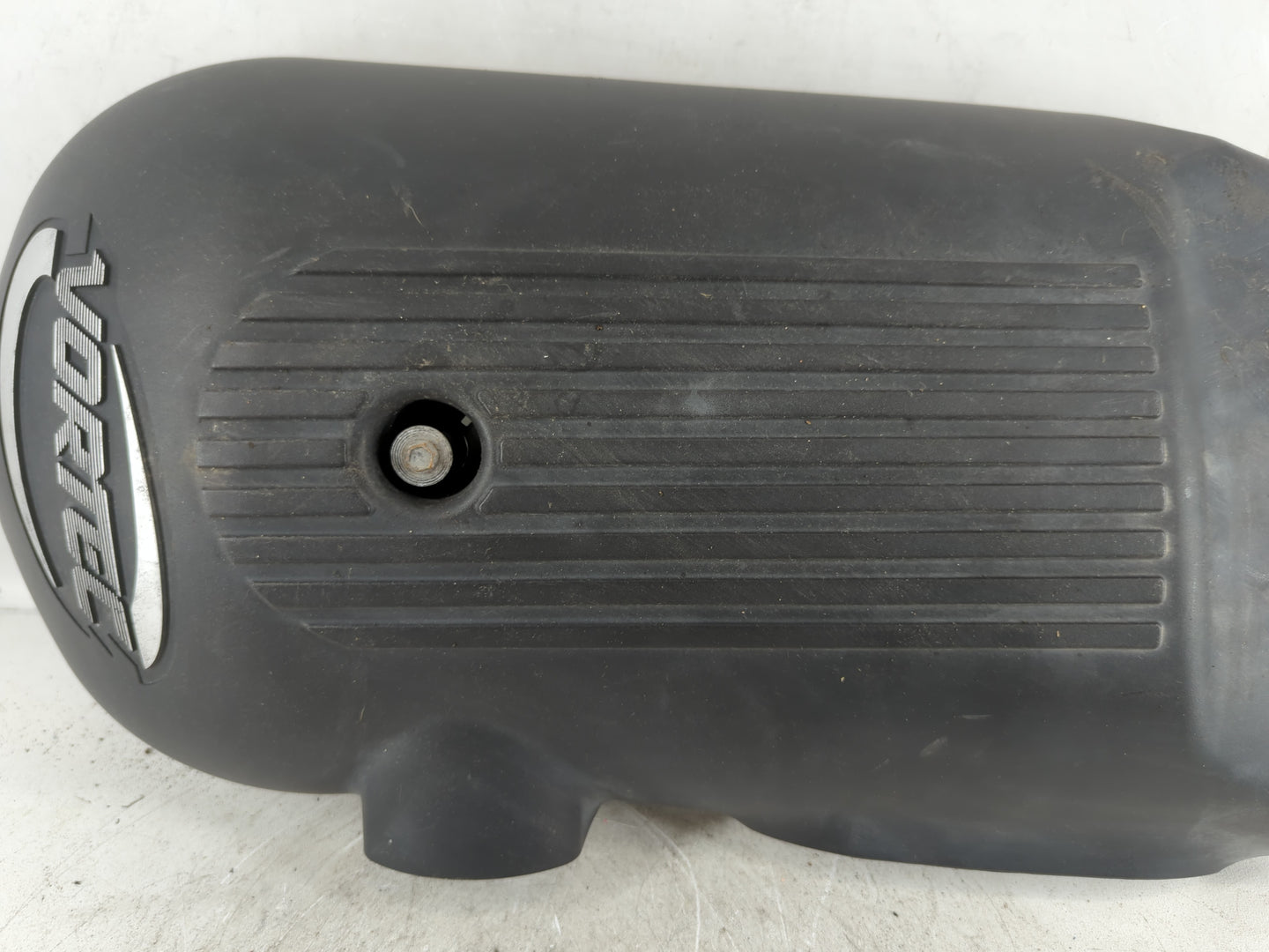 2002 Chevrolet Silverado 1500 Engine Cover - Oemusedautoparts1.com