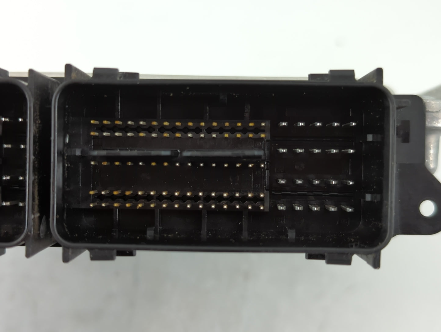 2020 Ford Fusion PCM Engine Control Computer ECU ECM PCU OEM P/N:0 261 S22 318 GS7A-12B684-BEA, KS7A-12A650-BCA Fits OEM Used Auto Parts - Oemusedautoparts1.com