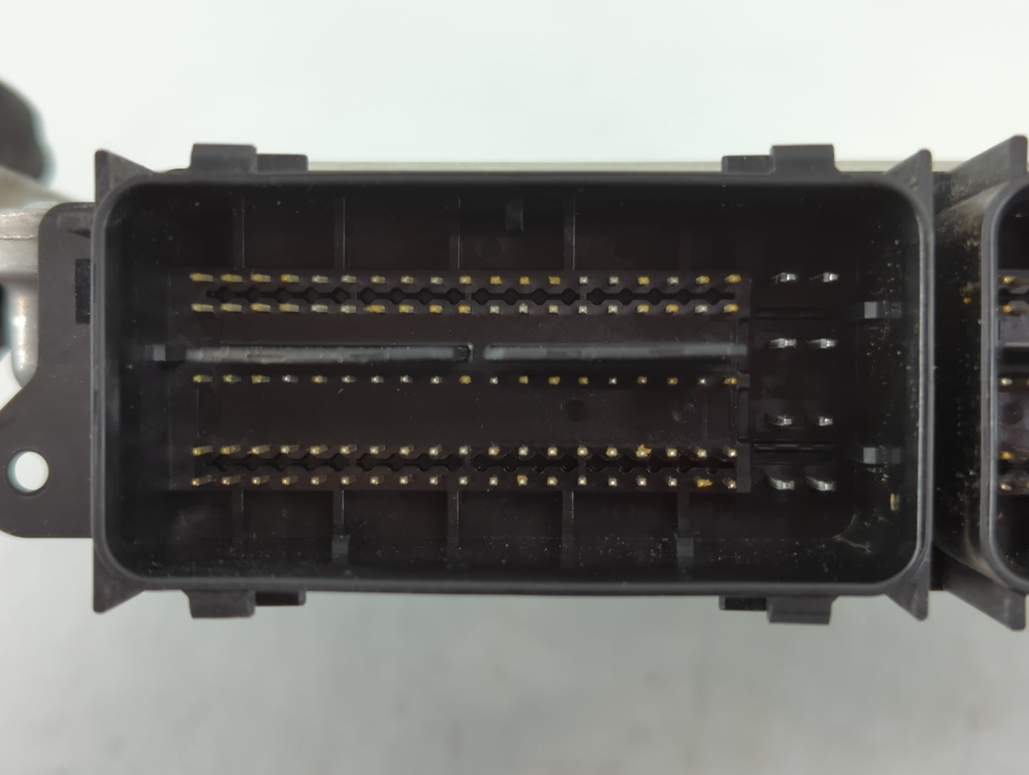 2020 Ford Fusion PCM Engine Control Computer ECU ECM PCU OEM P/N:0 261 S22 318 GS7A-12B684-BEA, KS7A-12A650-BCA Fits OEM Used Auto Parts - Oemusedautoparts1.com