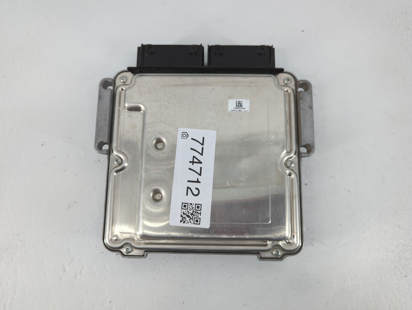 2020 Ford Fusion PCM Engine Control Computer ECU ECM PCU OEM P/N:0 261 S22 318 GS7A-12B684-BEA, KS7A-12A650-BCA Fits OEM Used Auto Parts - Oemusedautoparts1.com
