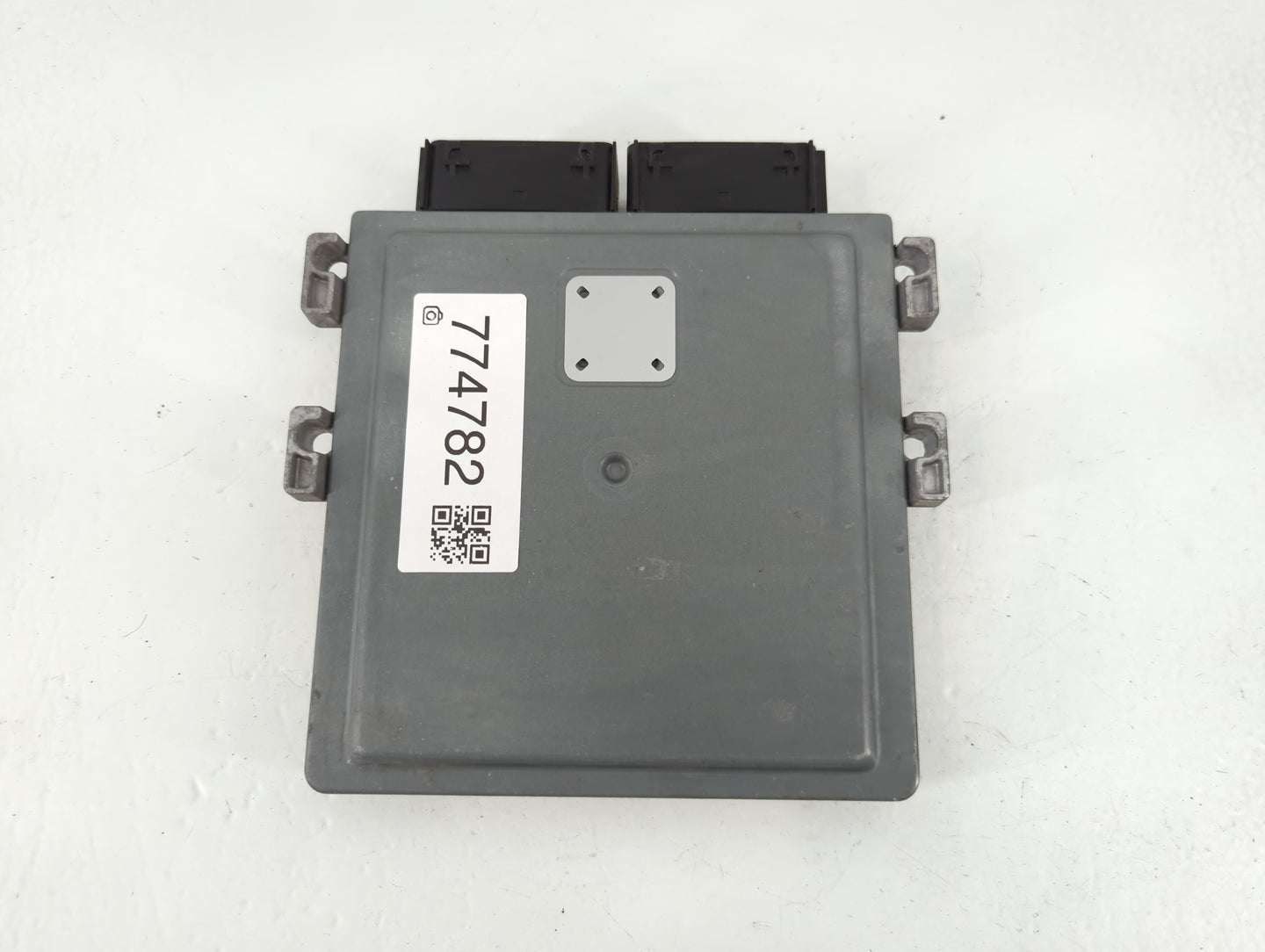 2016-2019 Ford Explorer PCM Engine Control Computer ECU ECM PCU OEM P/N:GB5A-12A650-BZA A6SXU24563100 Fits OEM Used Auto Parts - Oemusedautoparts1.com