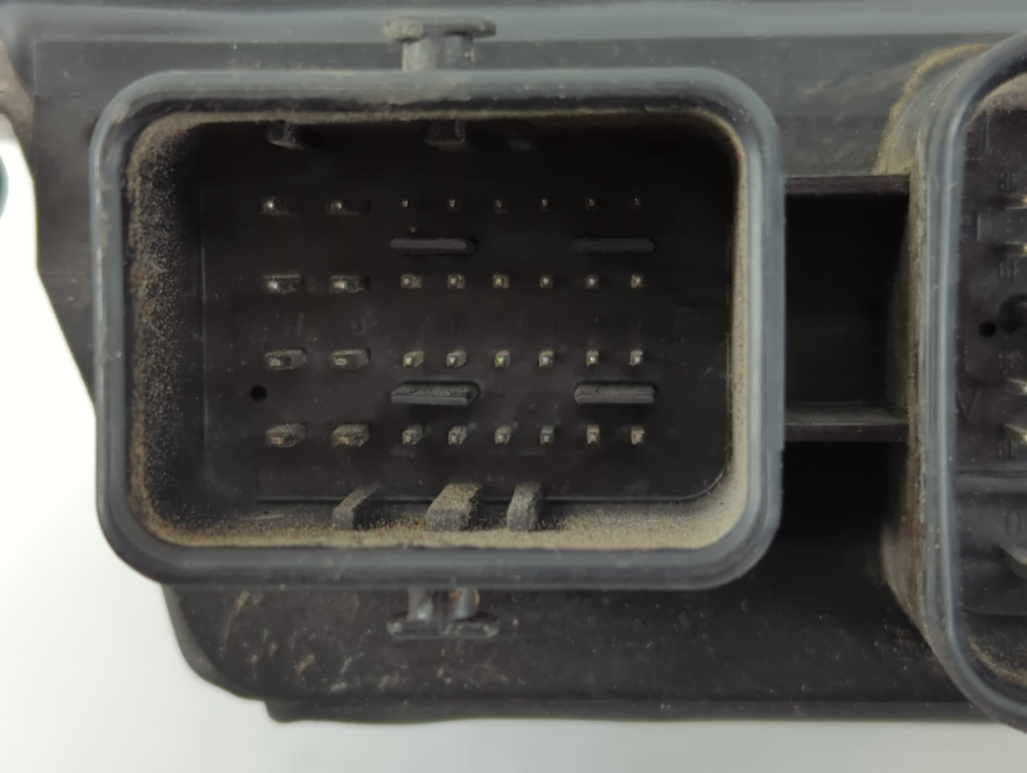 2017 Infiniti Qx60 PCM Engine Control Computer ECU ECM PCU OEM P/N:BED403-300 NEC028-070 Fits OEM Used Auto Parts - Oemusedautoparts1.com