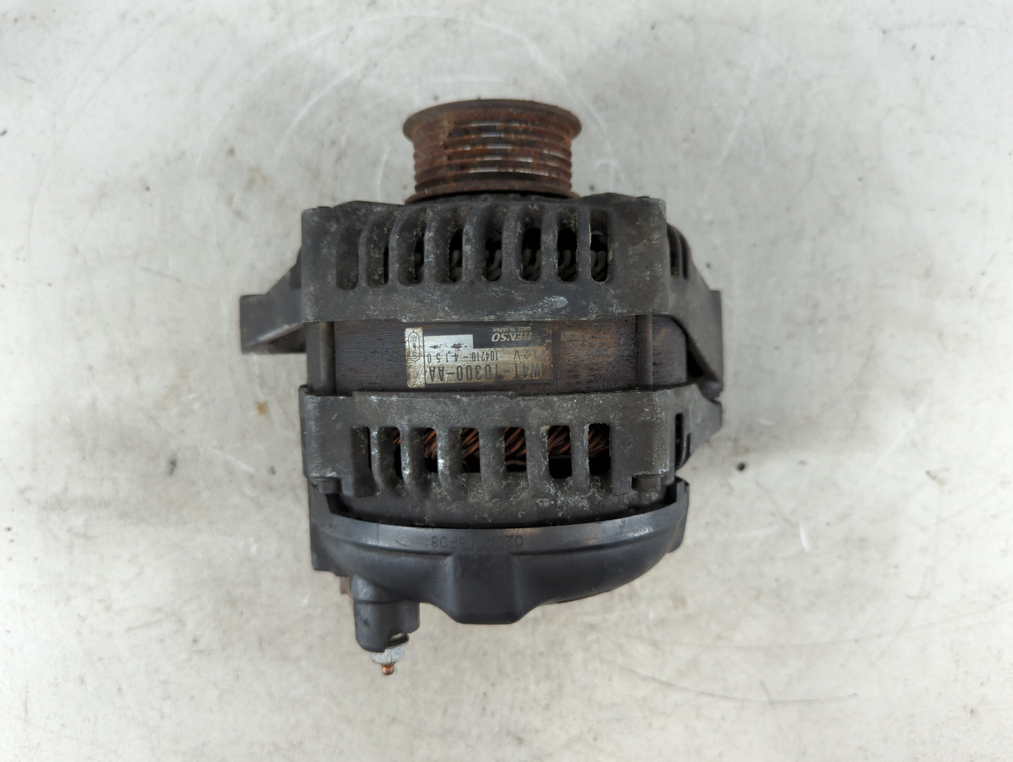 2005 Lincoln Ls Alternator Replacement Generator Charging Assembly Engine OEM Fits OEM Used Auto Parts - Oemusedautoparts1.com